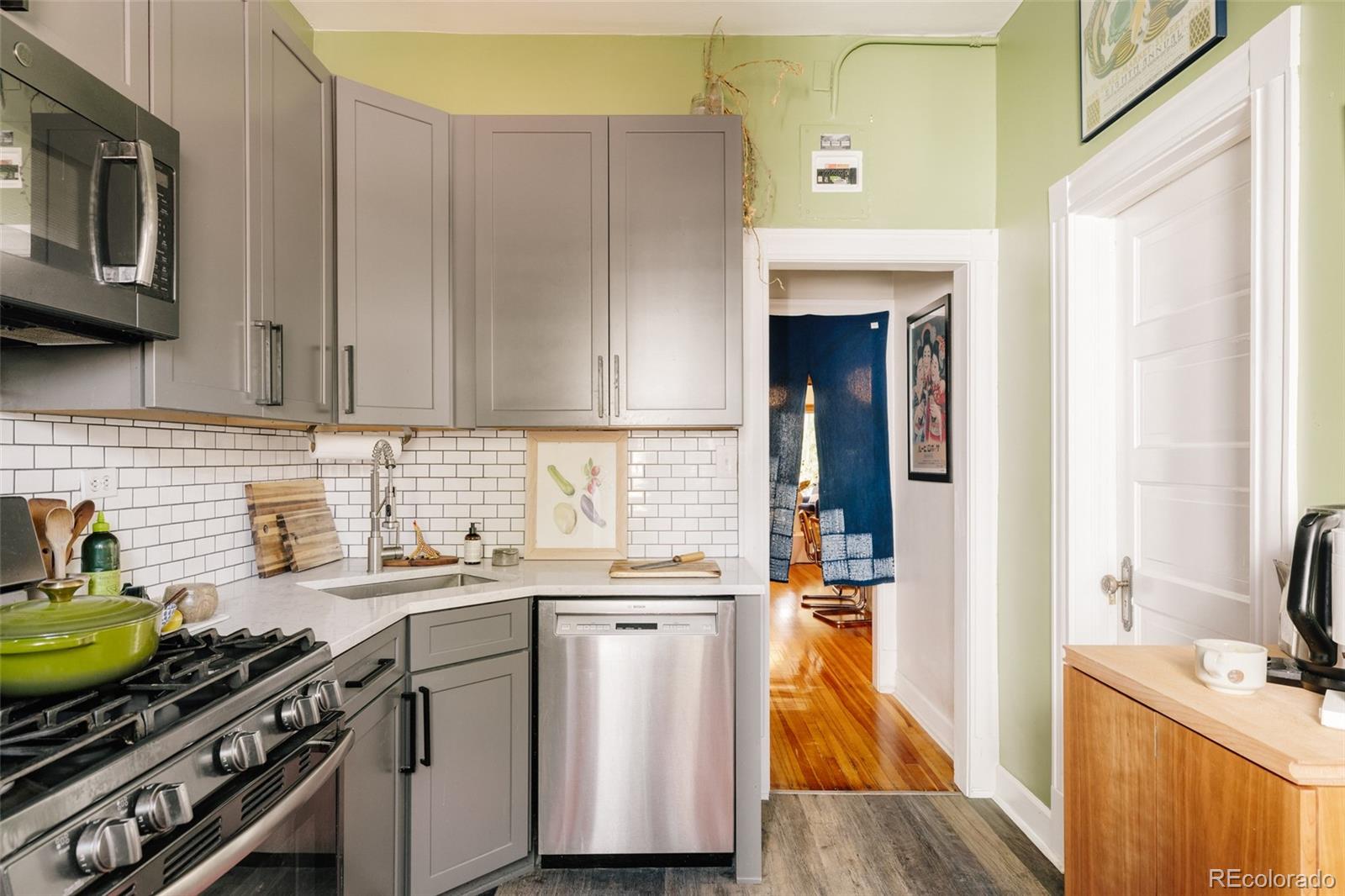 1321 E 12th Avenue Unit: 3