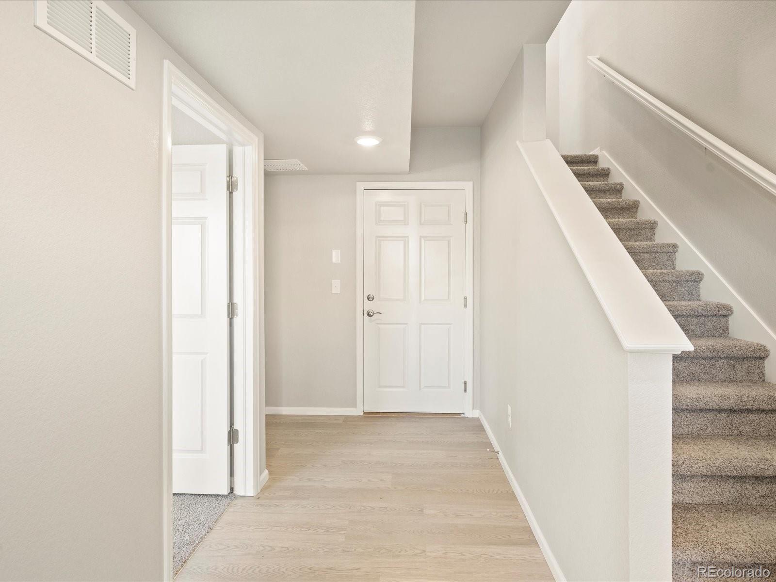 14432 Pansy Loop