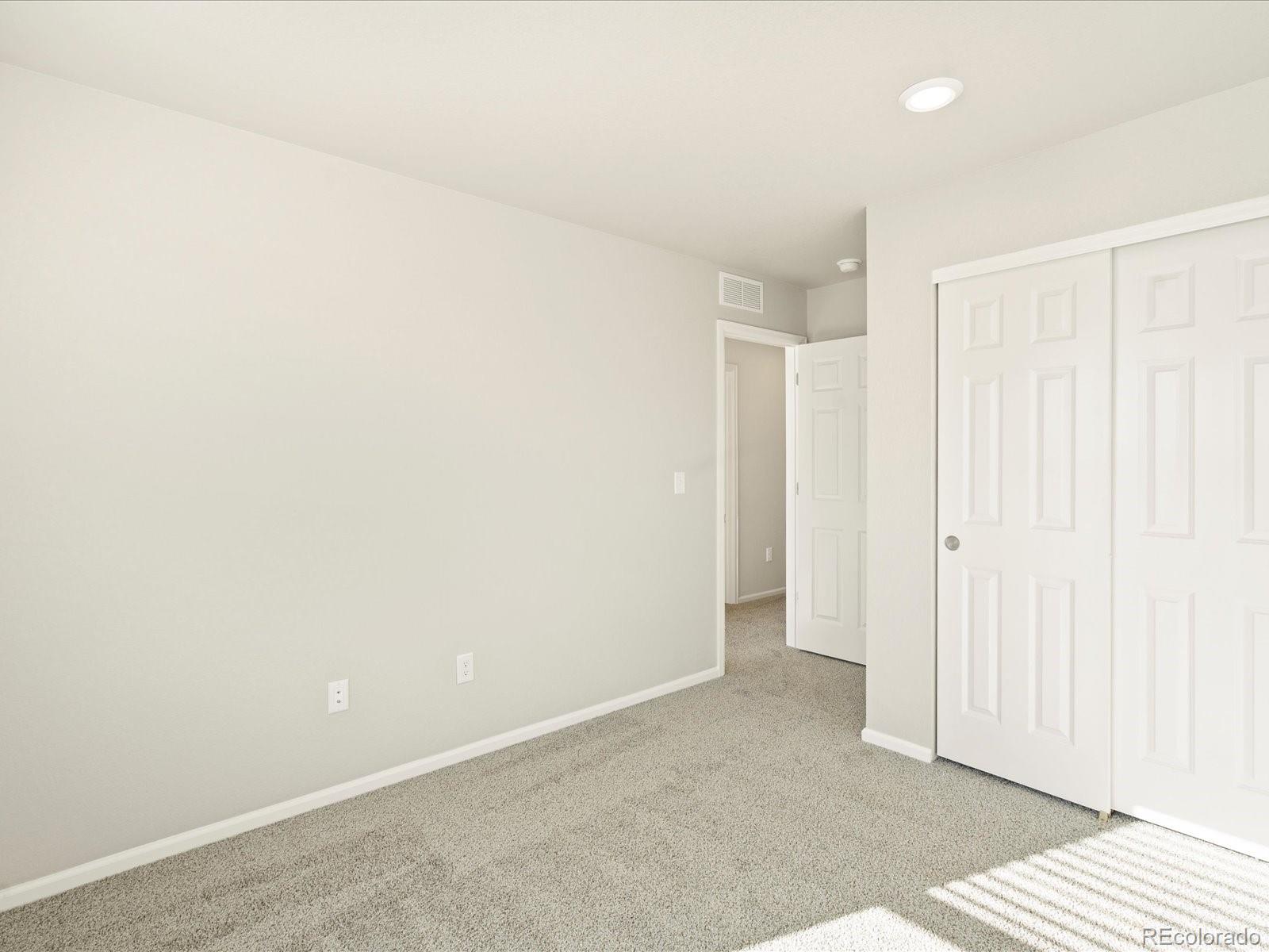 14432 Pansy Loop