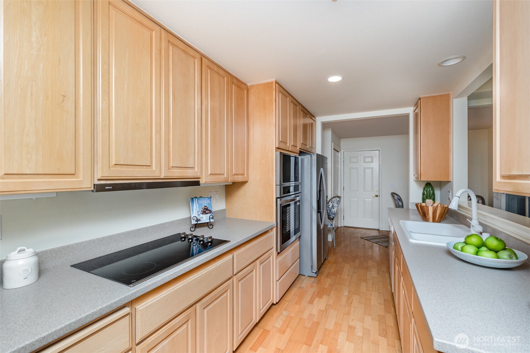 22635 SE 44th Place Unit: 1631