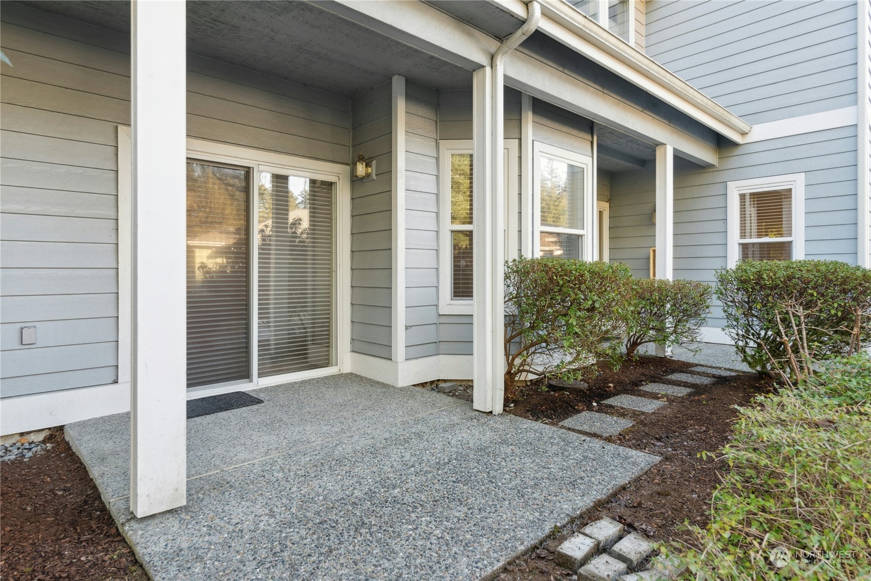 22635 SE 44th Place Unit: 1631