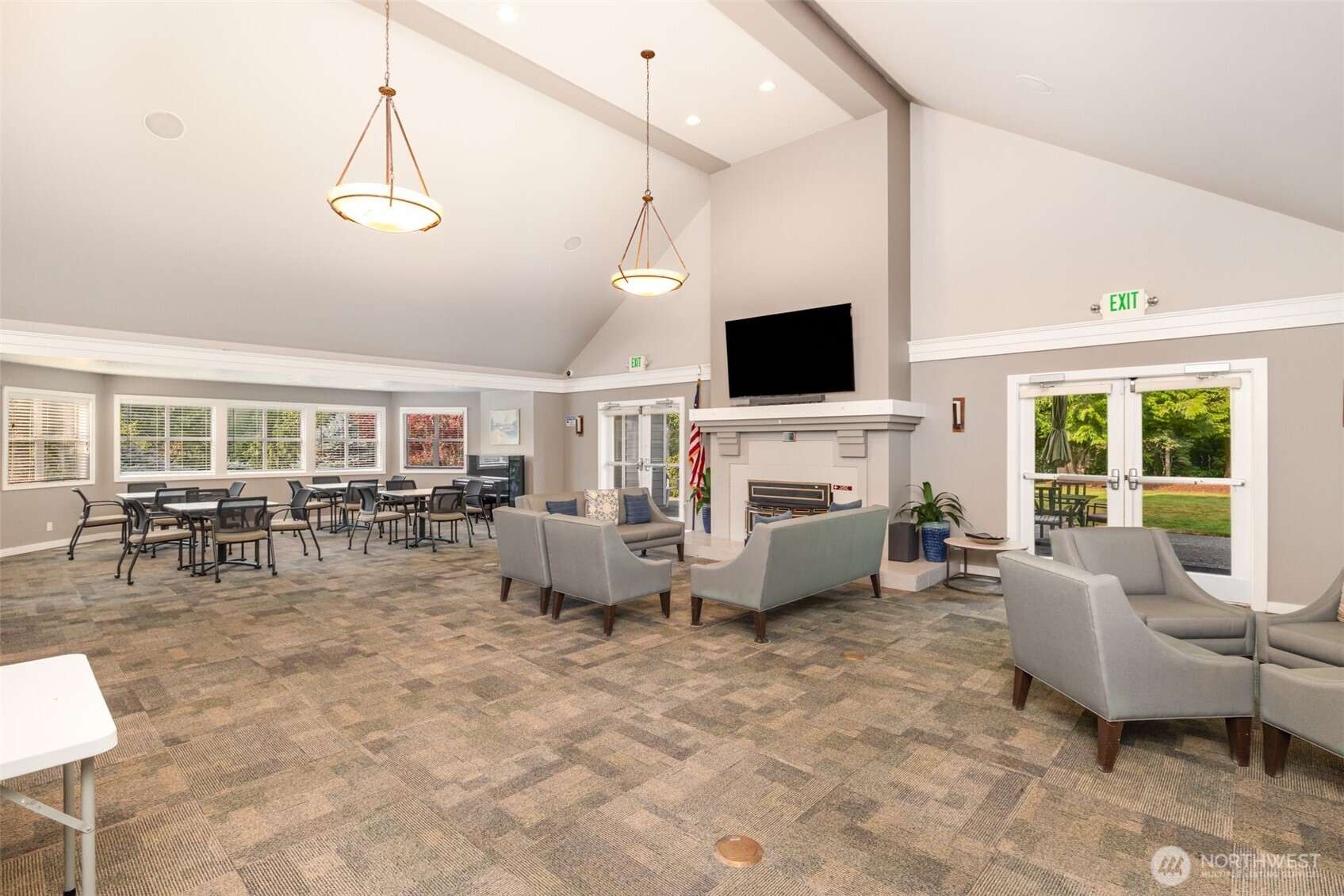 22635 SE 44th Place Unit: 1631