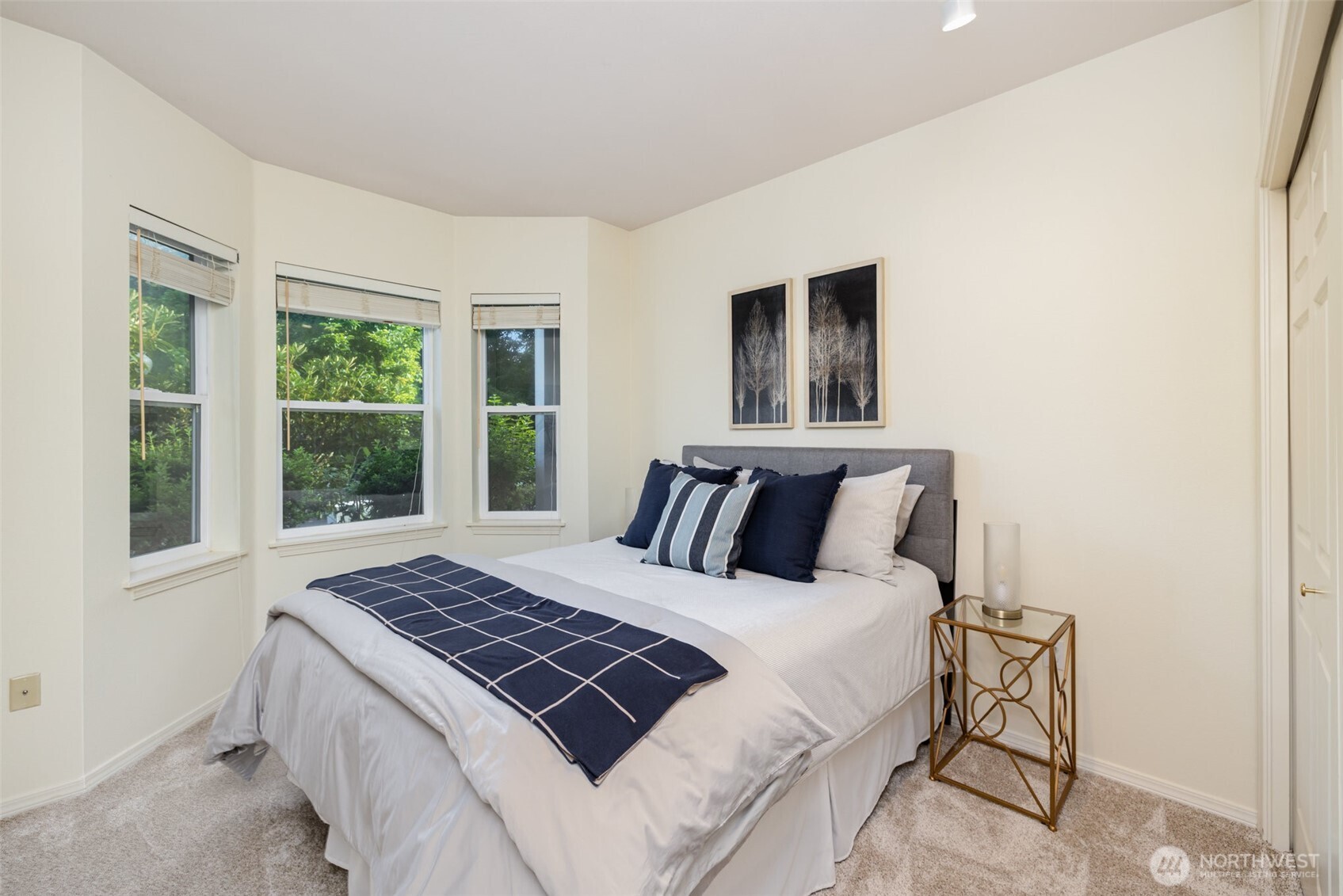 22635 SE 44th Place Unit: 1631