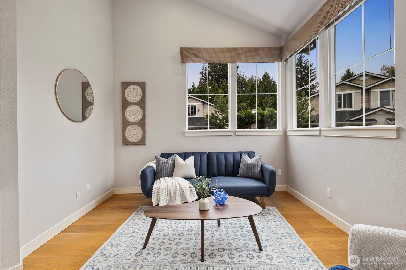 120 Newport Way NW Unit: 17