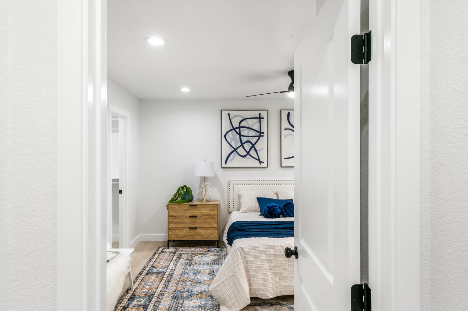 909 Regatta Drive