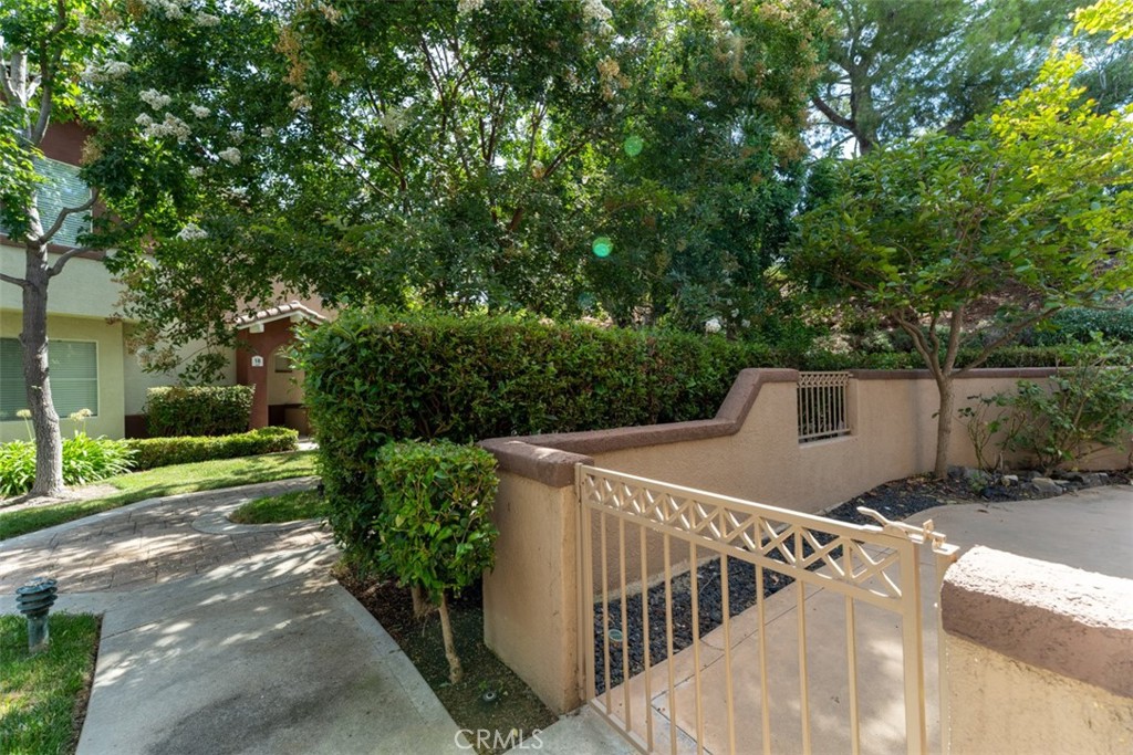 28 Mission Court