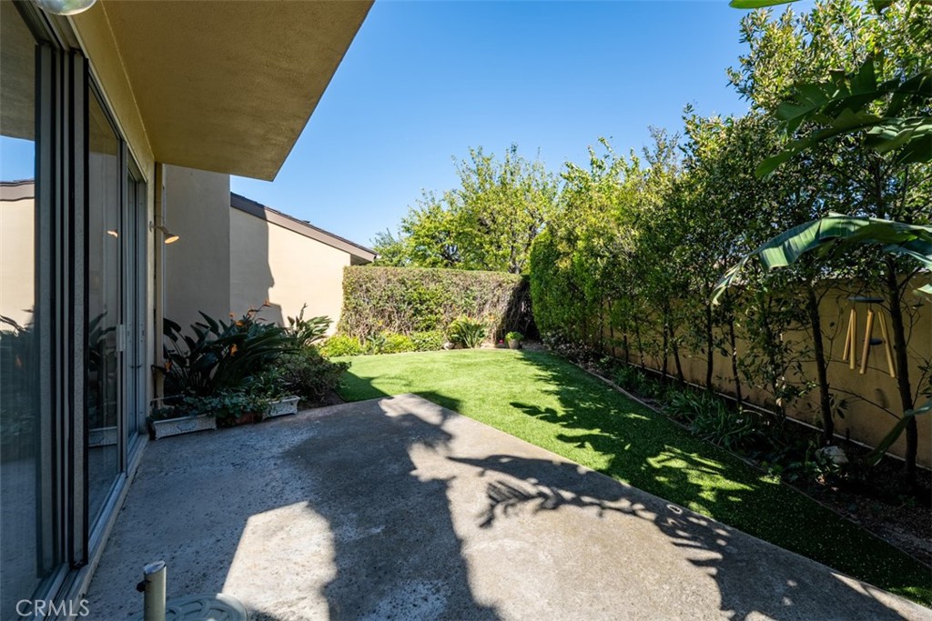 10 Rue Valbonne