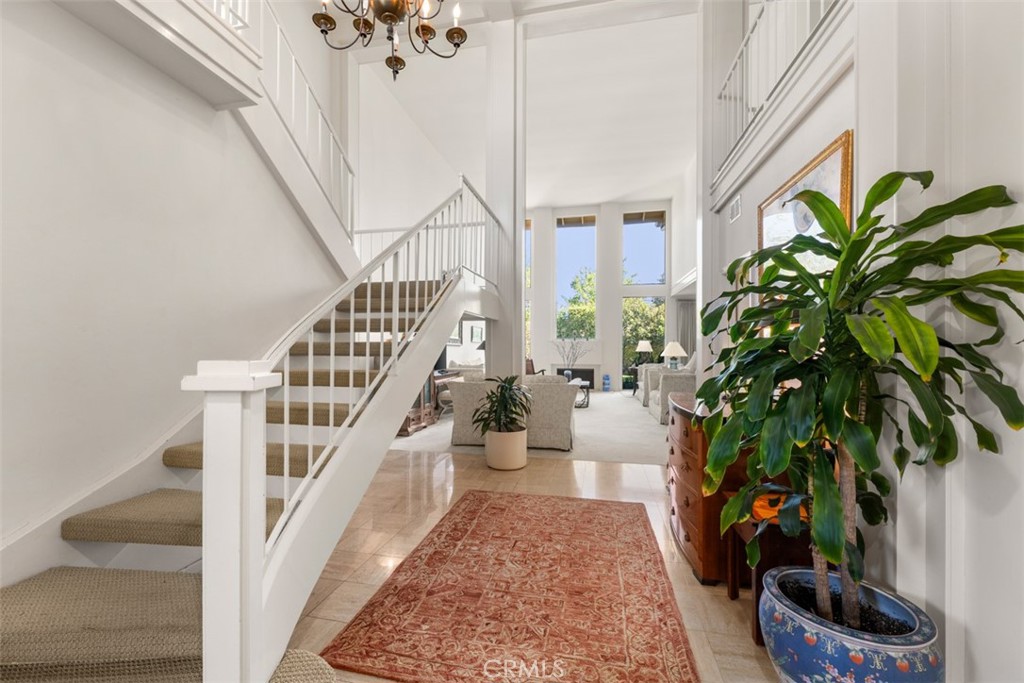 10 Rue Valbonne