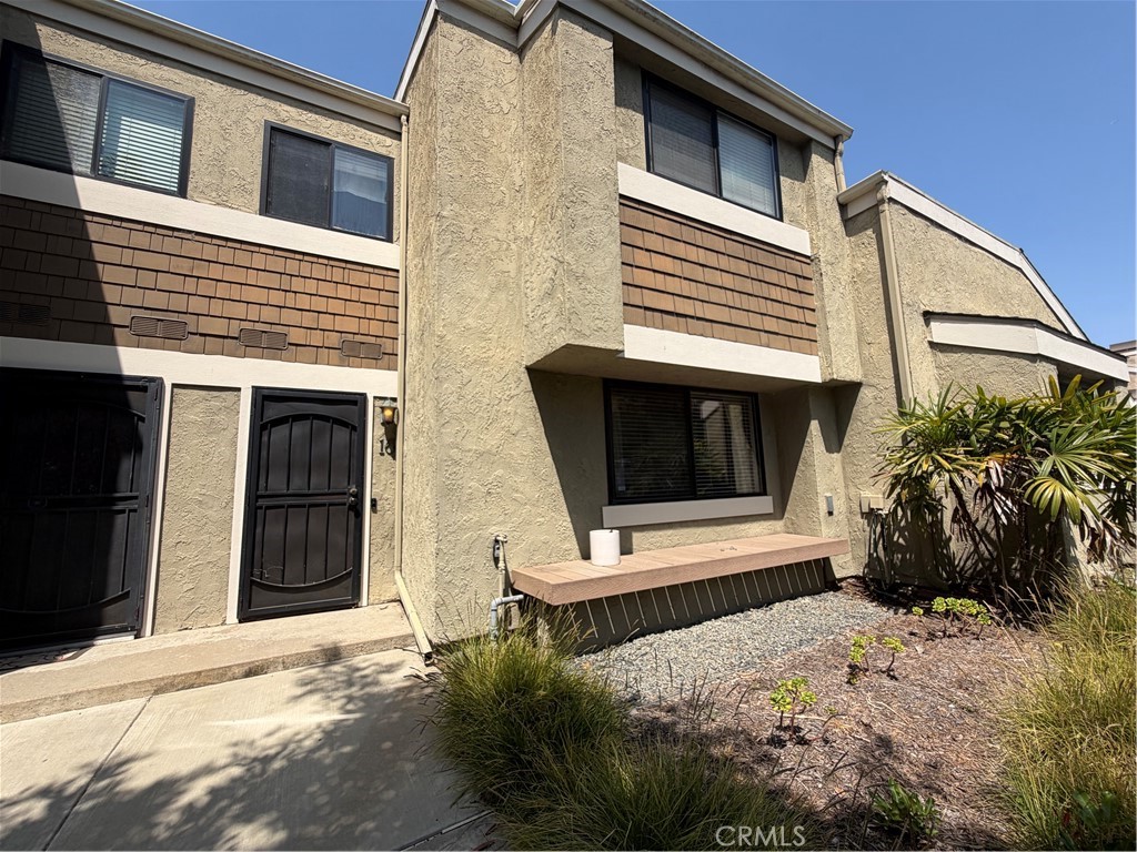 16 Sand Dollar Court