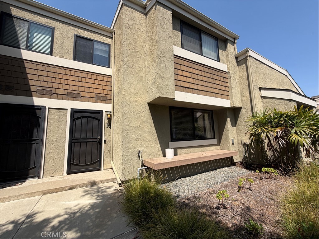 16 Sand Dollar Court