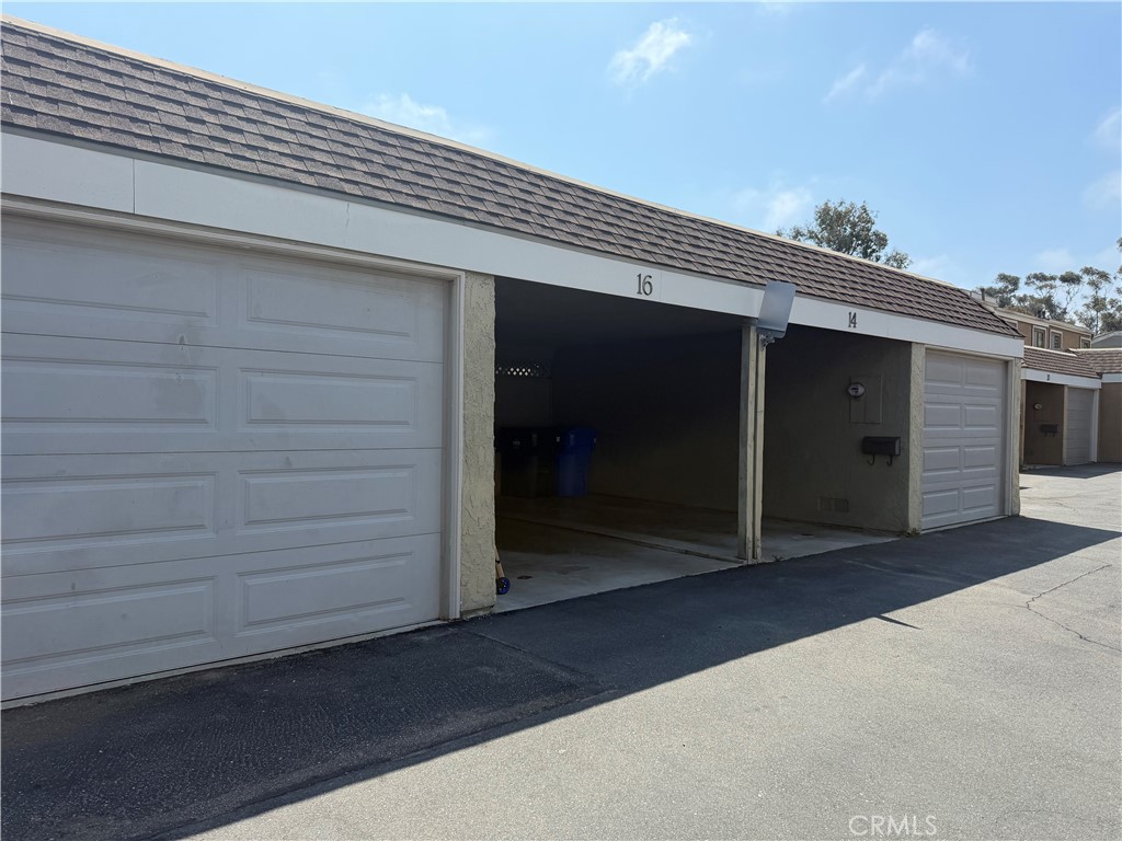 16 Sand Dollar Court