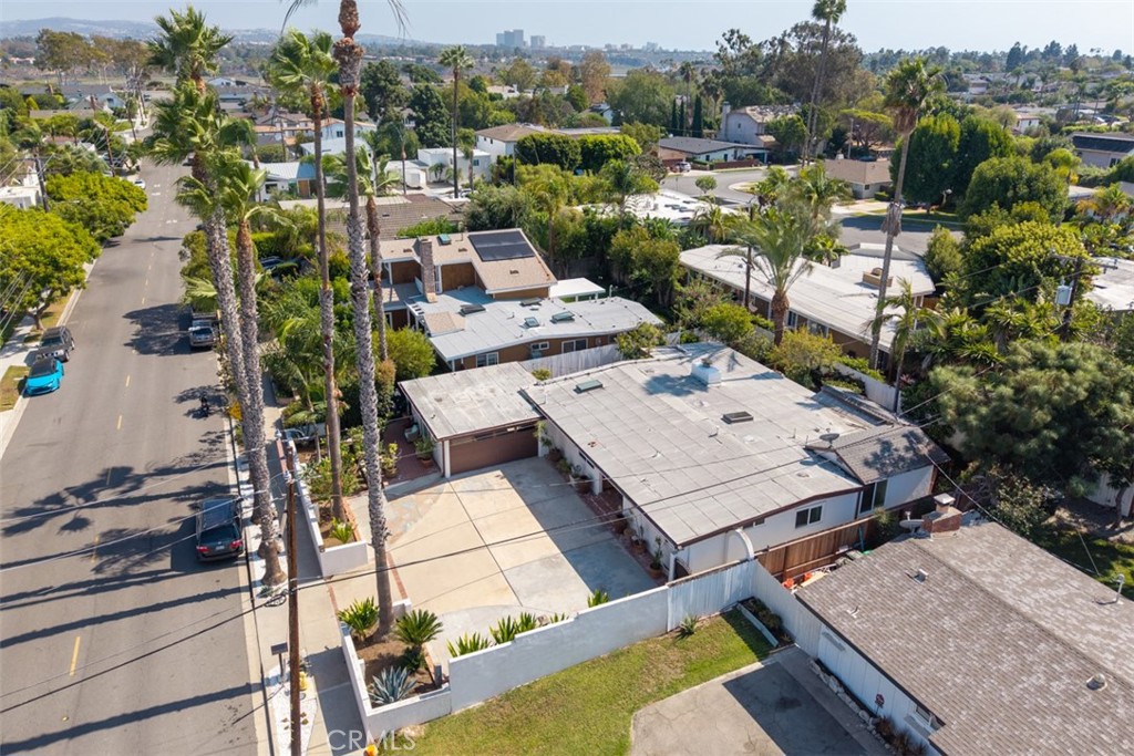327 Santa Isabel
