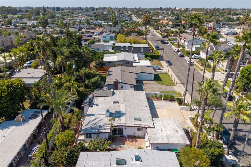 327 Santa Isabel