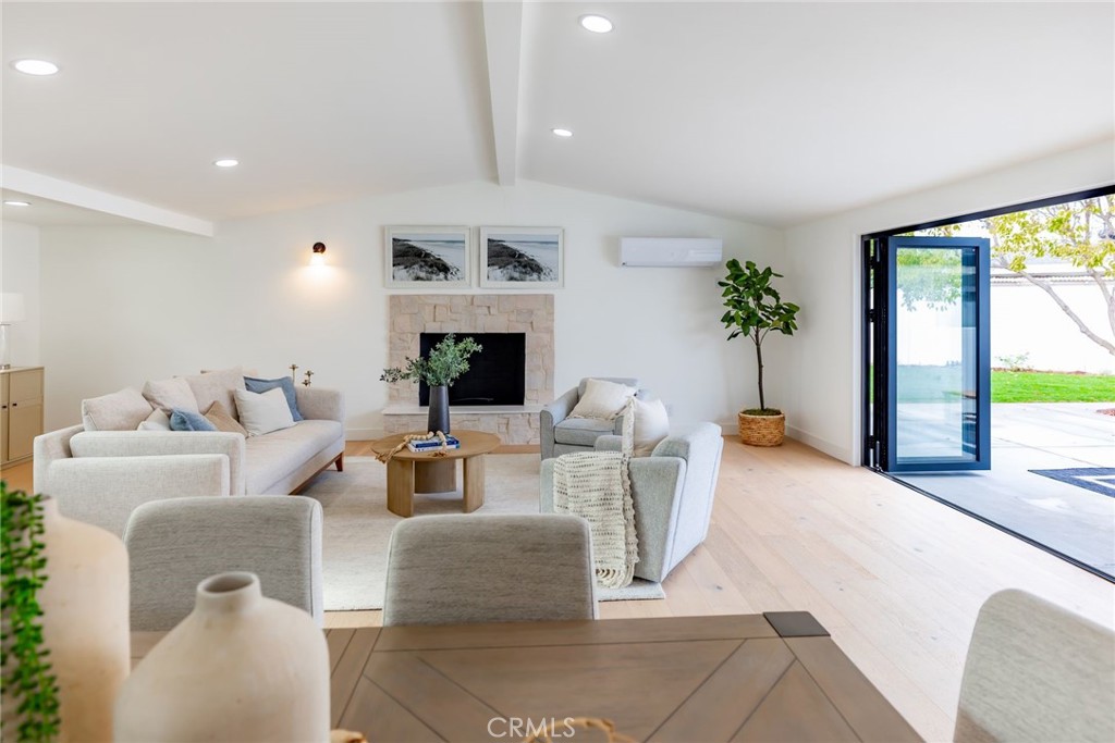 3107 Gibraltar Avenue