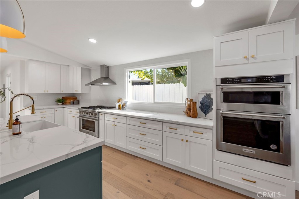 3107 Gibraltar Avenue