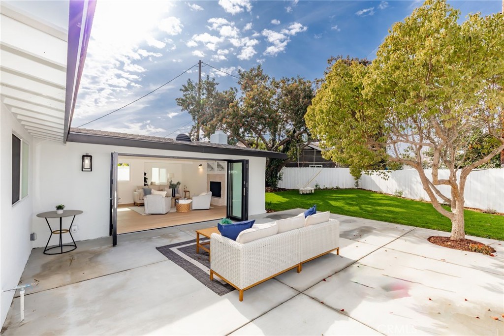 3107 Gibraltar Avenue