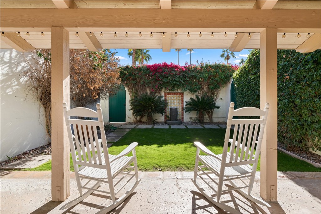 48865 Avenida Fernando