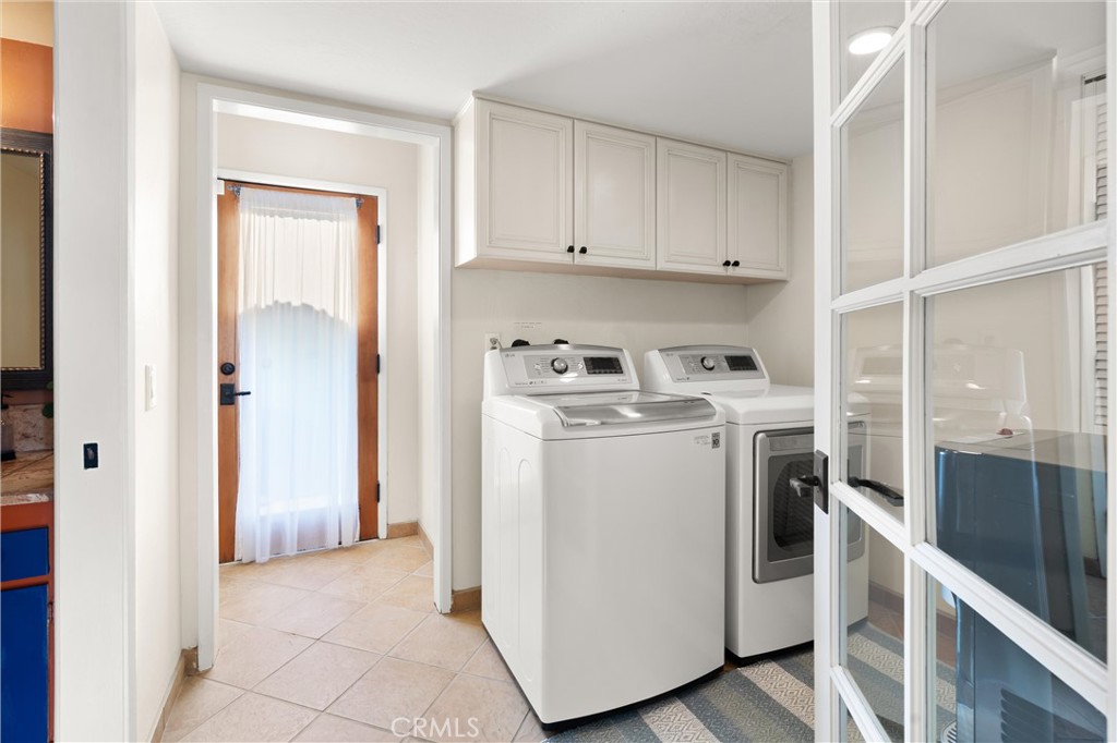 48865 Avenida Fernando