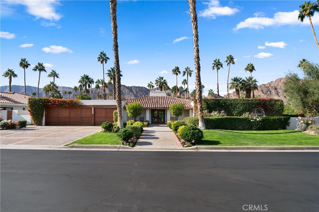 48865 Avenida Fernando