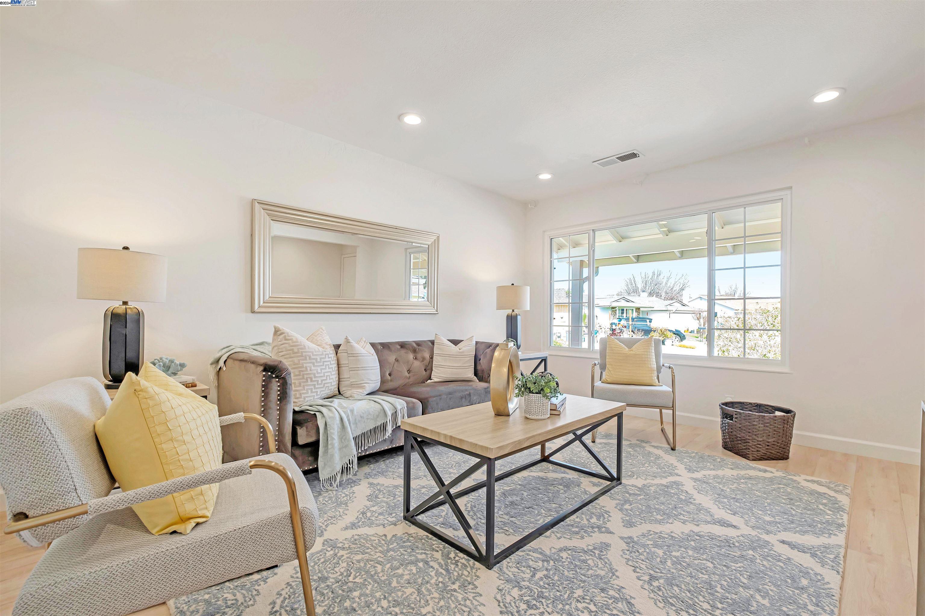 32348 Jacklynn Ct