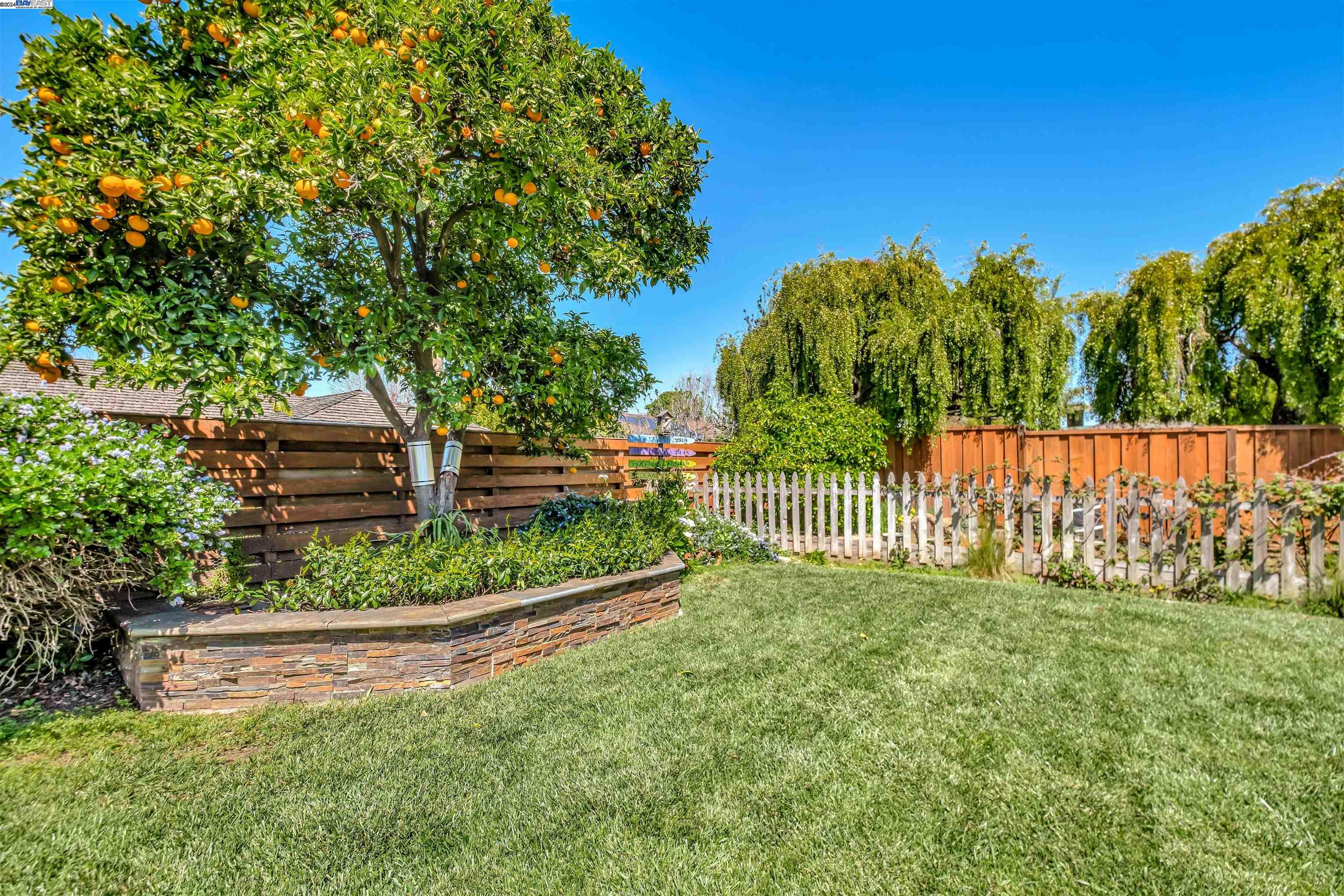 4363 Grover Dr