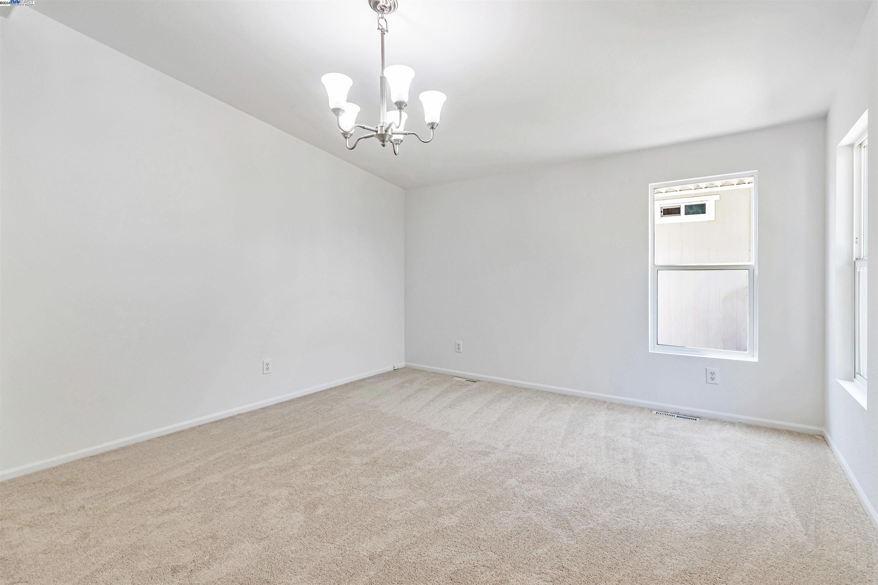 1200 W Winton Ave SPC 15