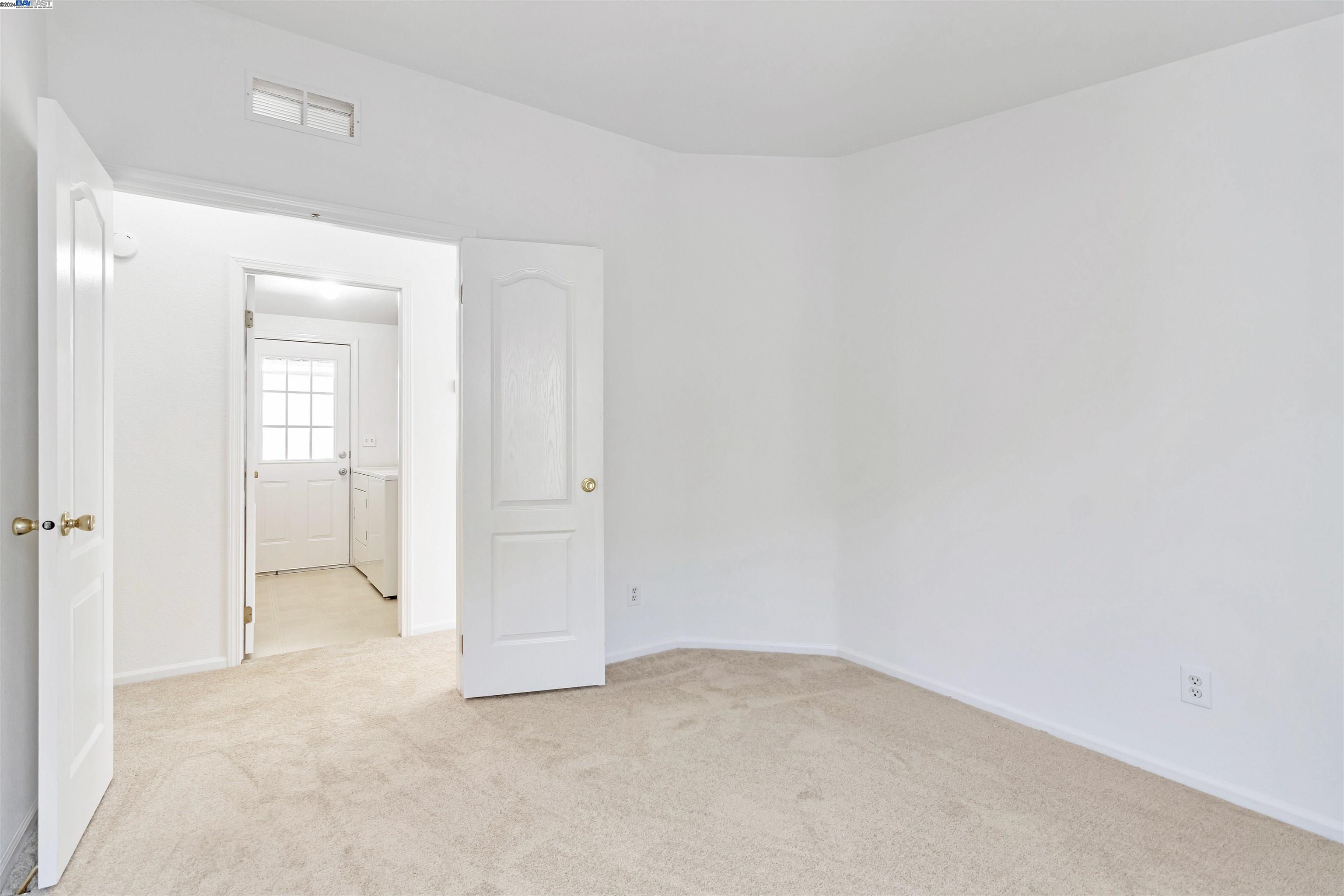 1200 W Winton Ave SPC 15