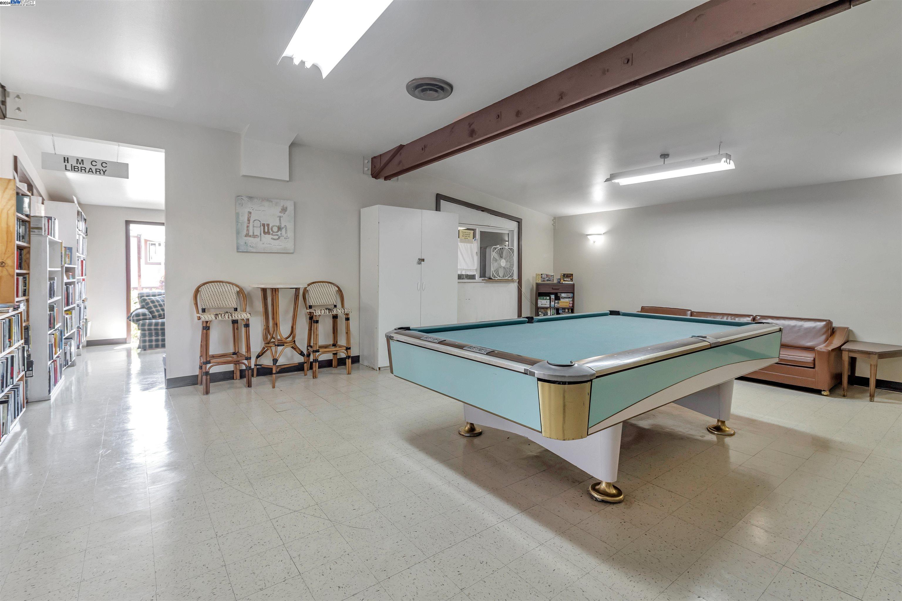 1200 W Winton Ave SPC 15