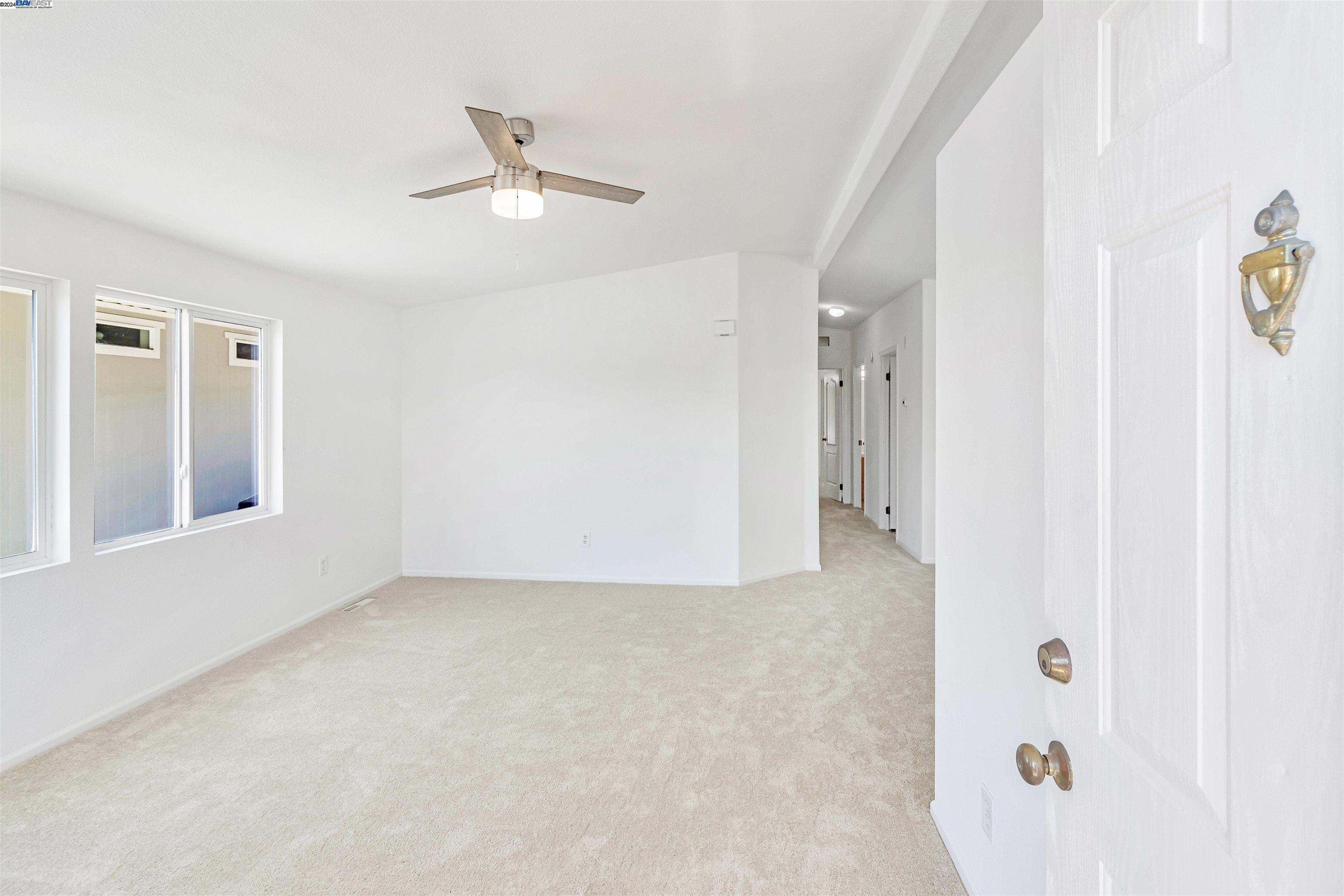 1200 W Winton Ave SPC 15
