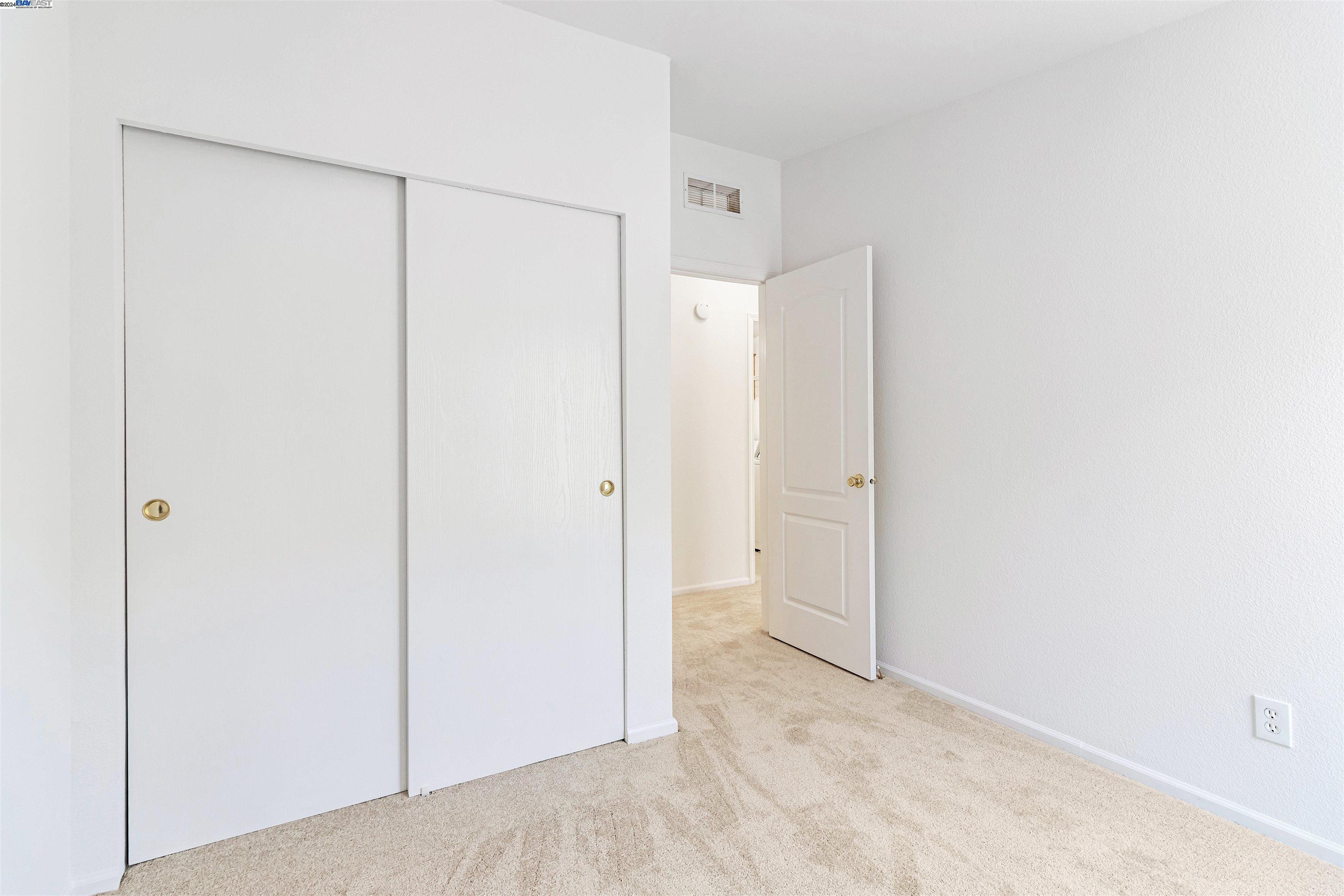 1200 W Winton Ave SPC 15
