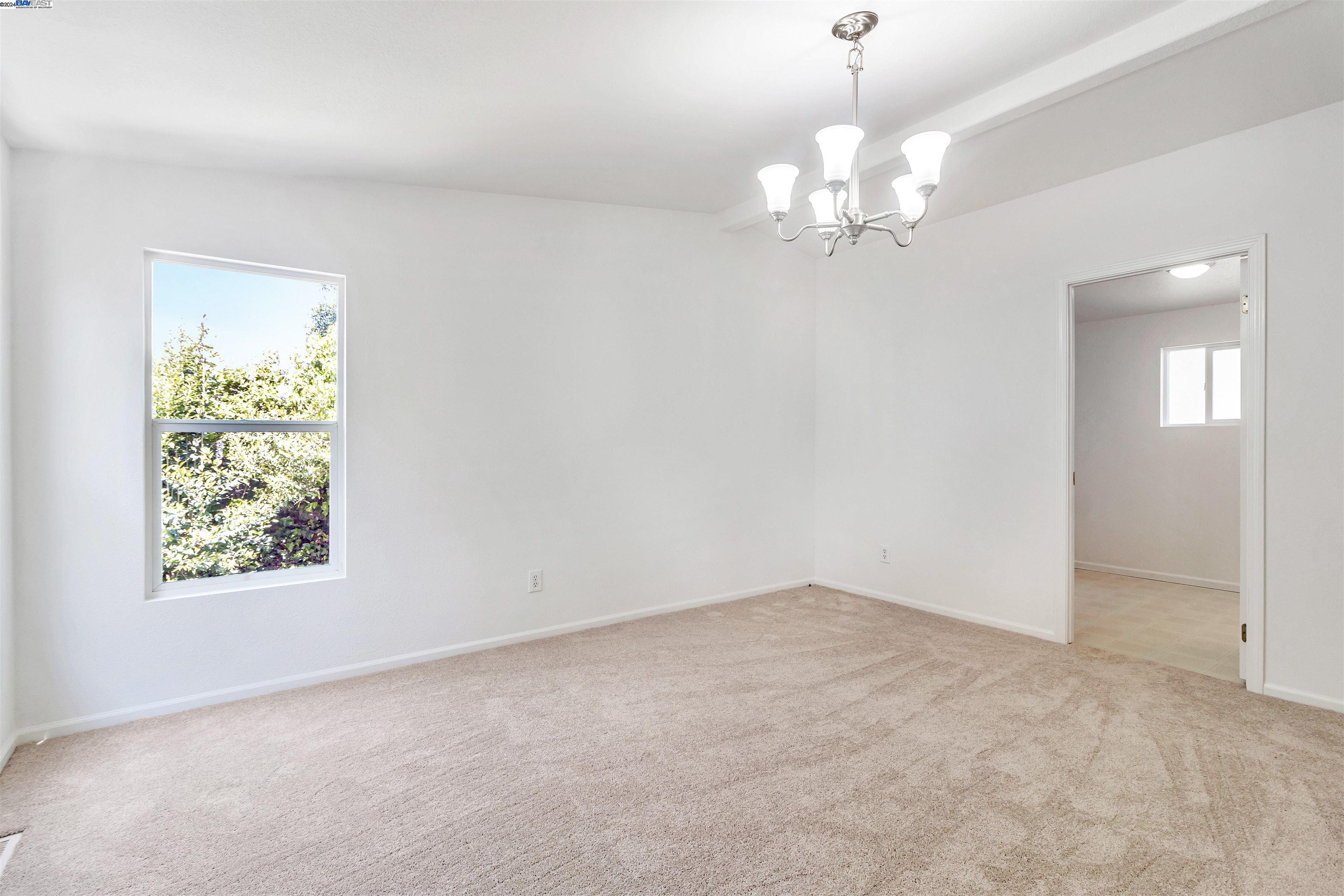 1200 W Winton Ave SPC 15