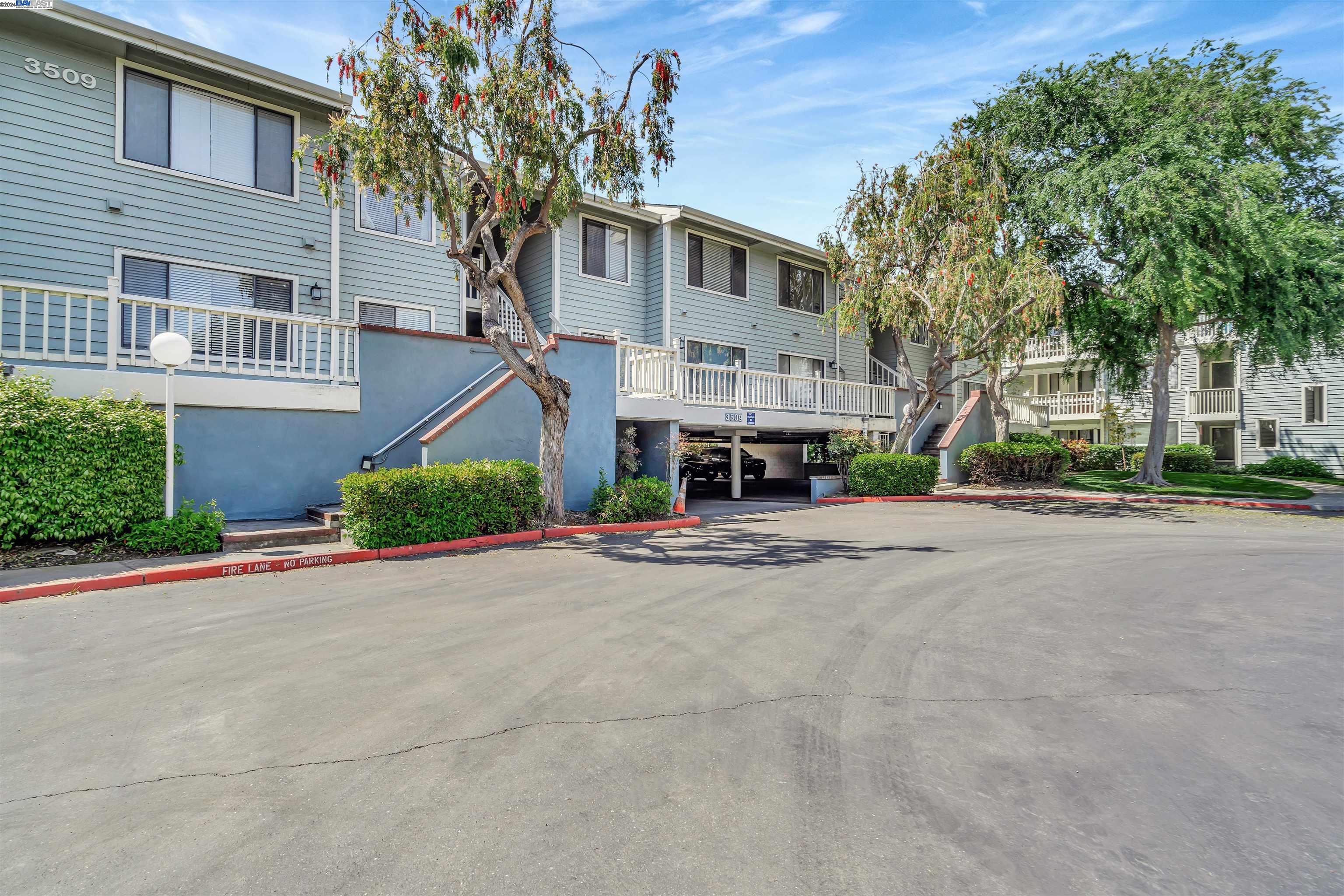 3509 Pepperwood Ter # 205