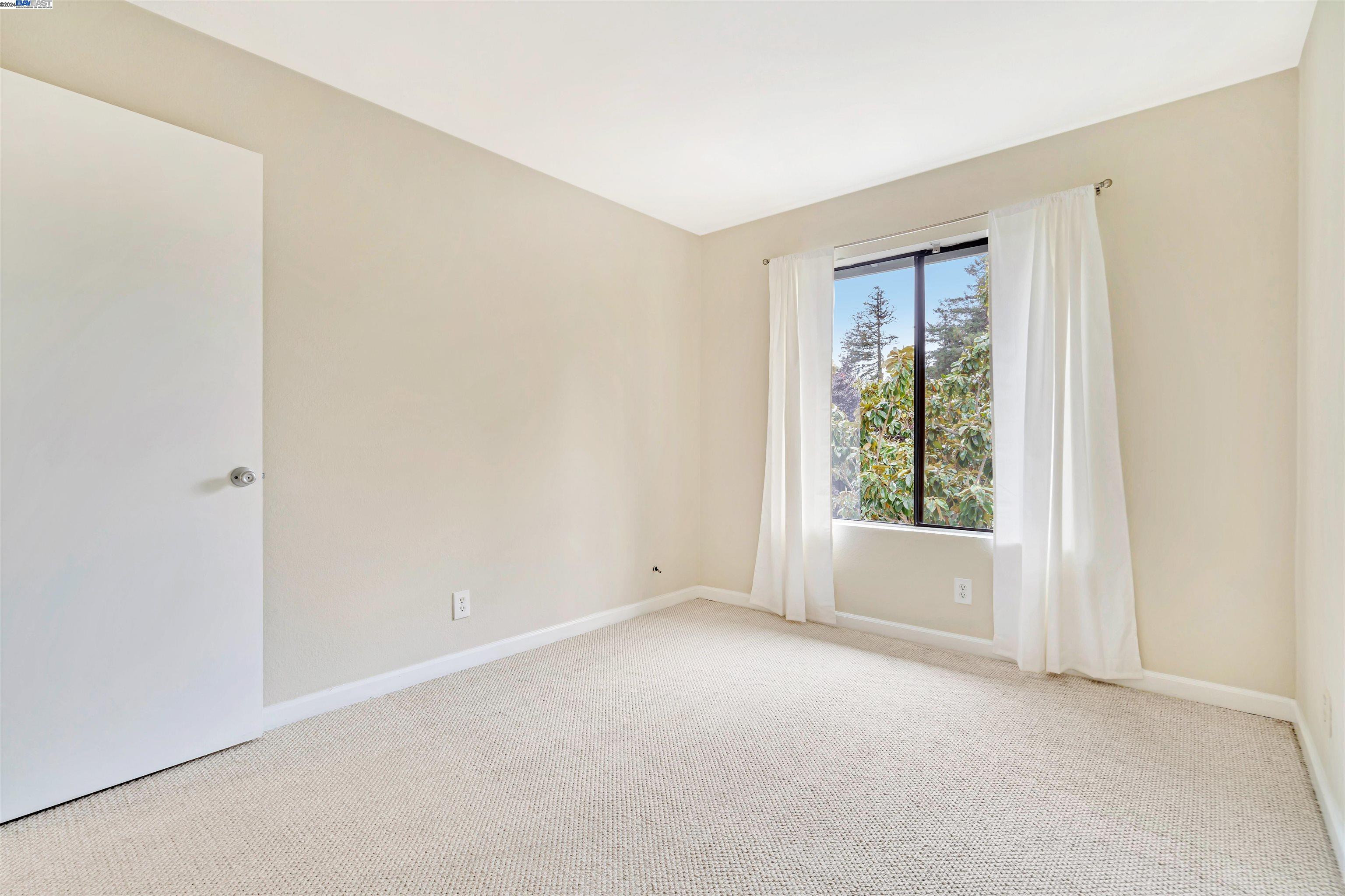 3518 Knollwood Ter # 204