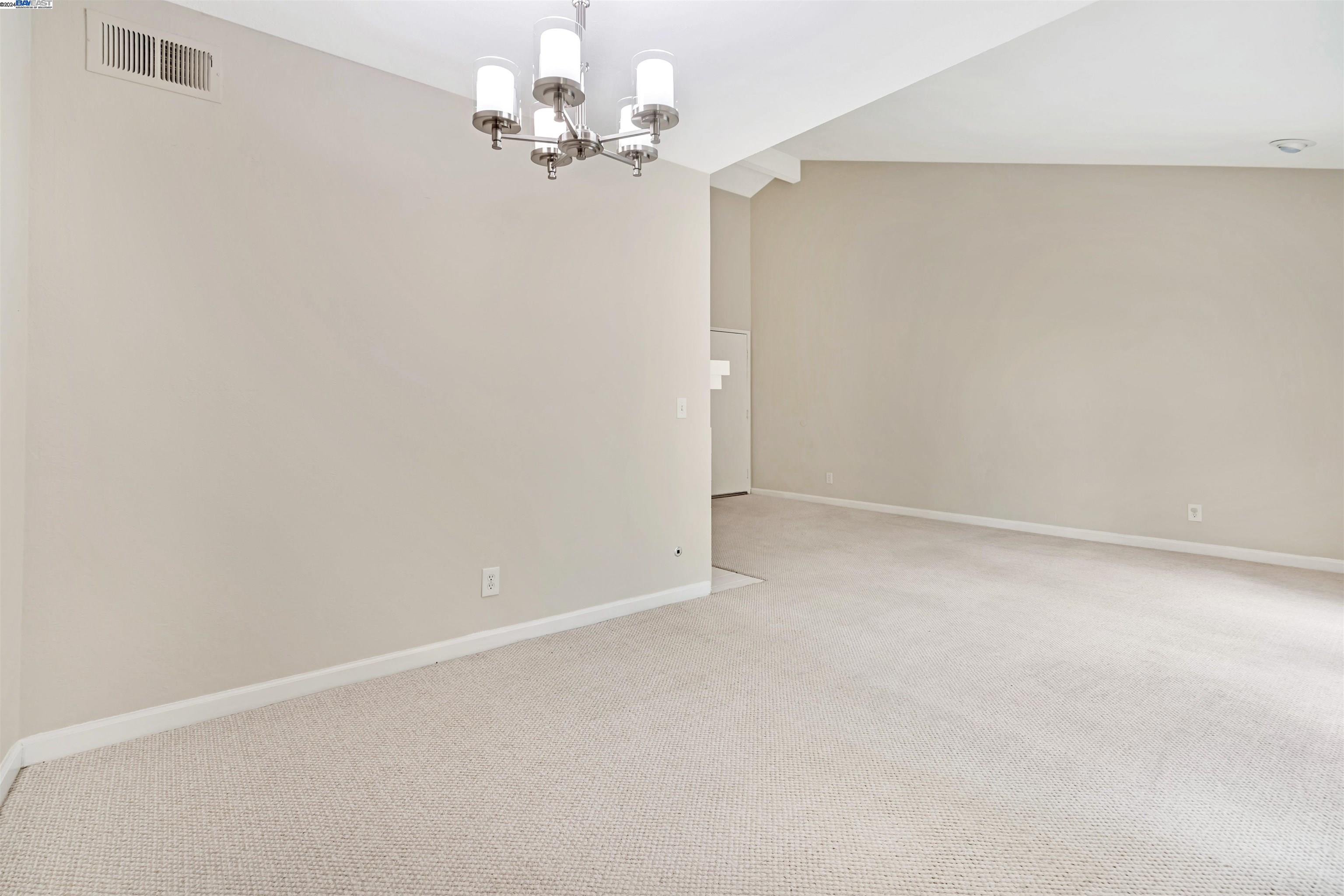 3518 Knollwood Ter # 204