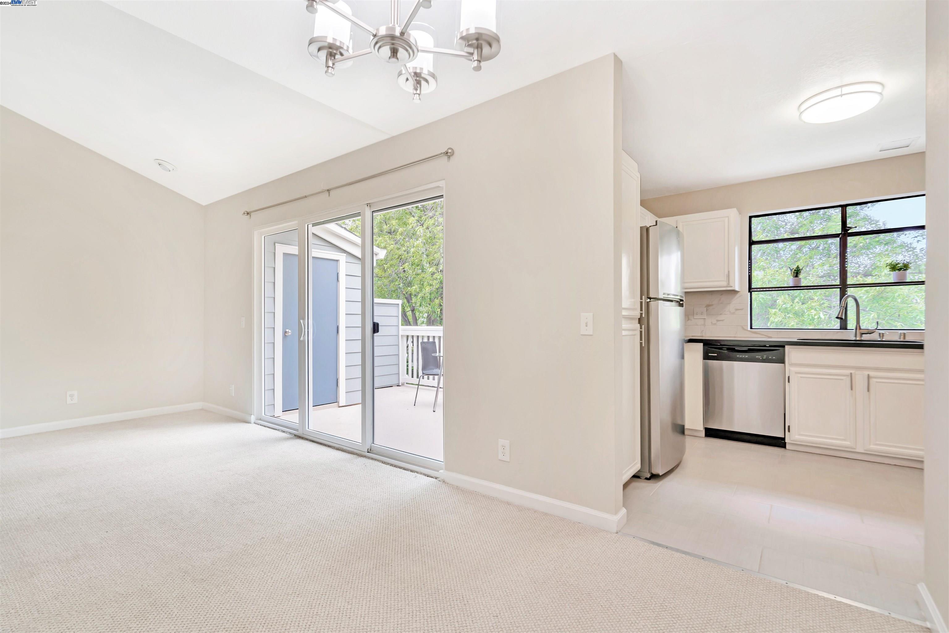 3518 Knollwood Ter # 204