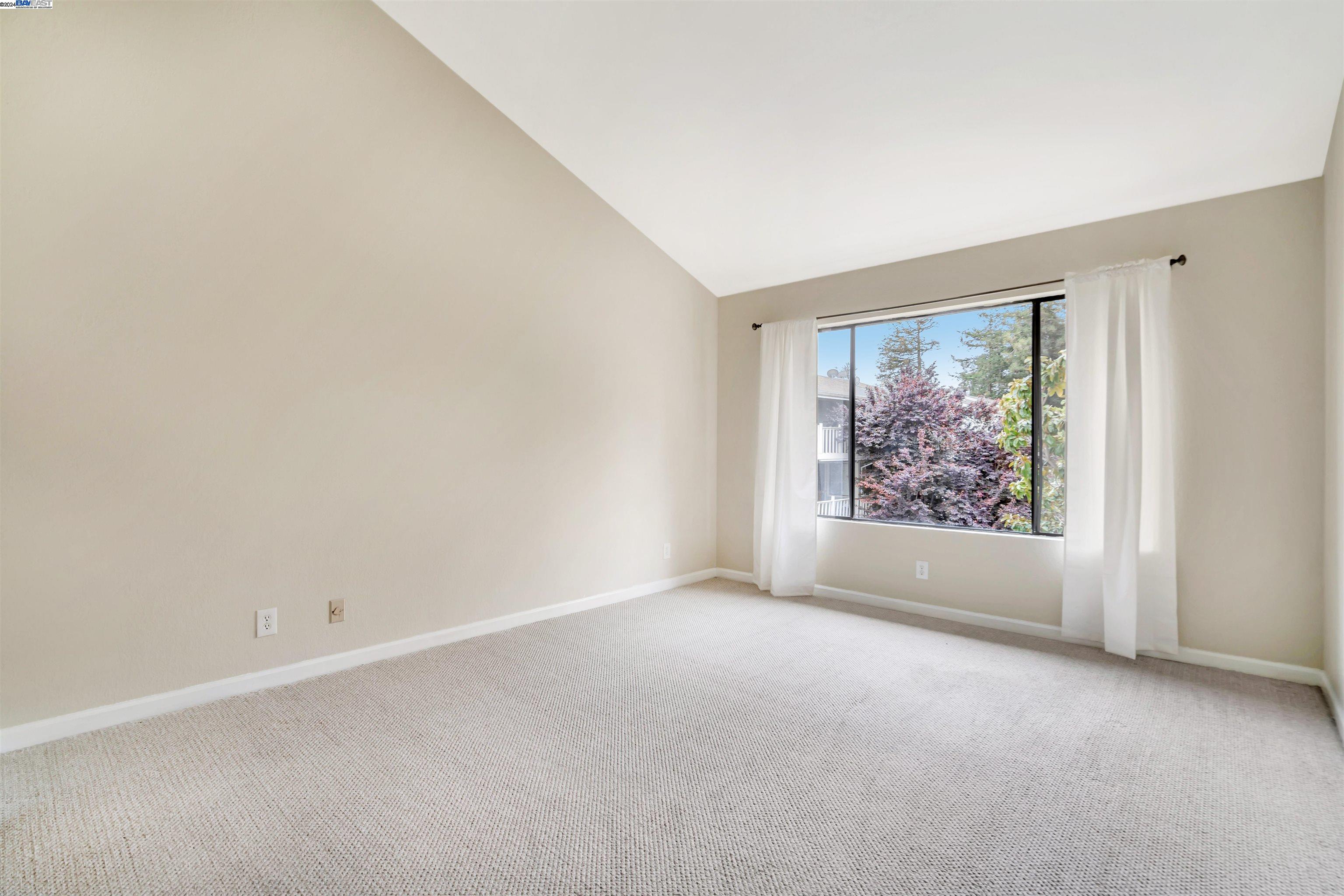 3518 Knollwood Ter # 204