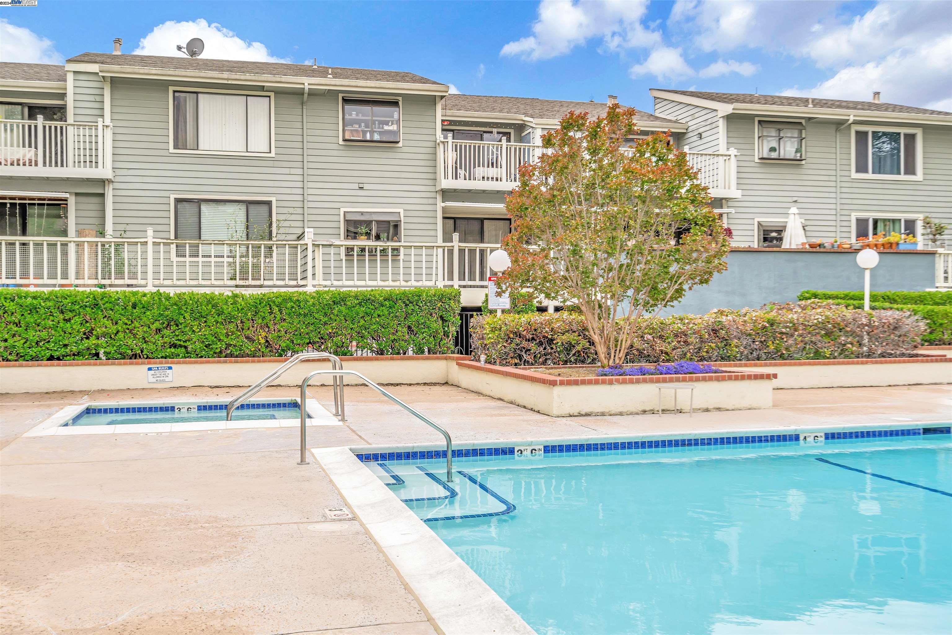 3518 Knollwood Ter # 204