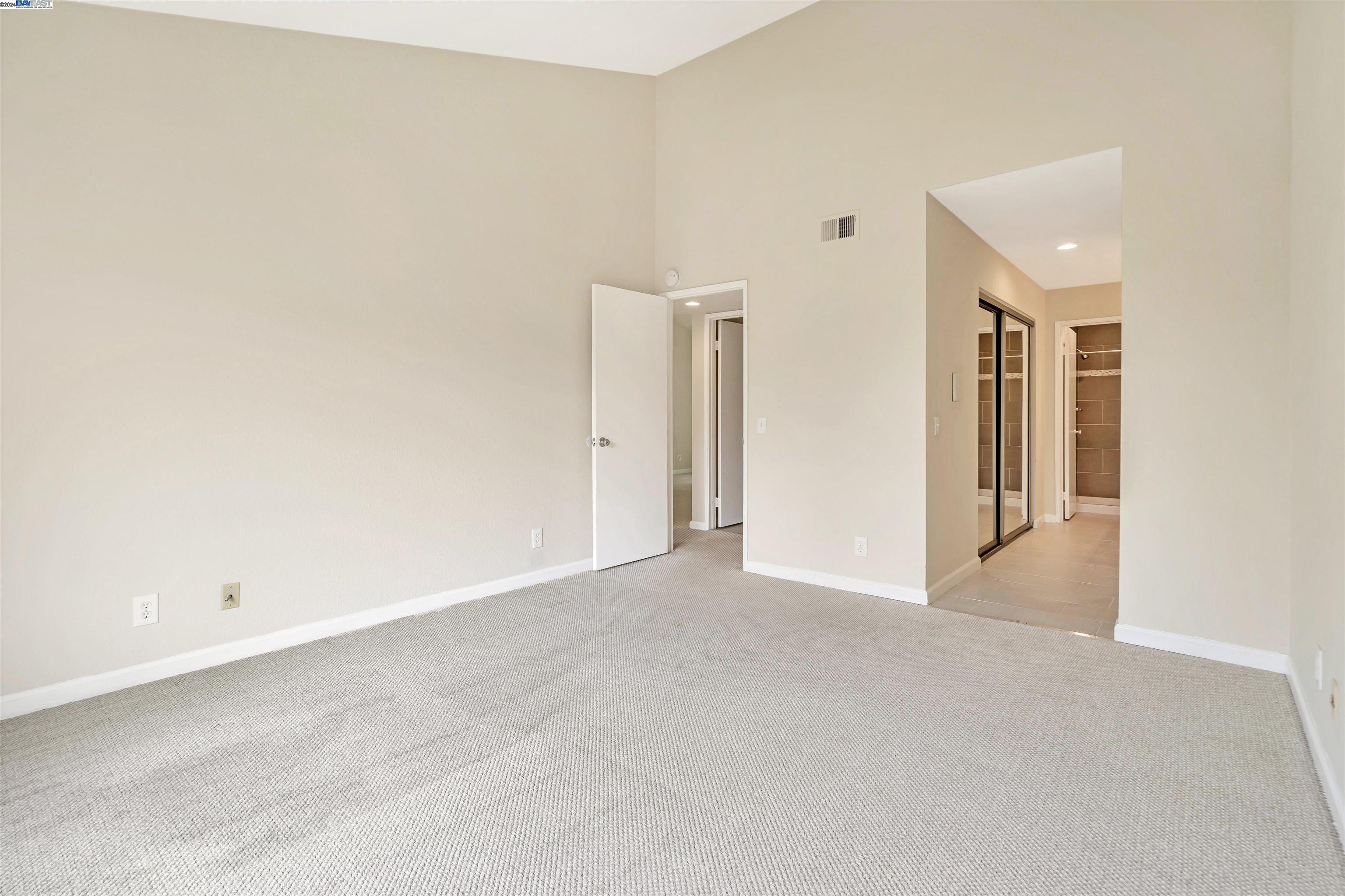 3518 Knollwood Ter # 204