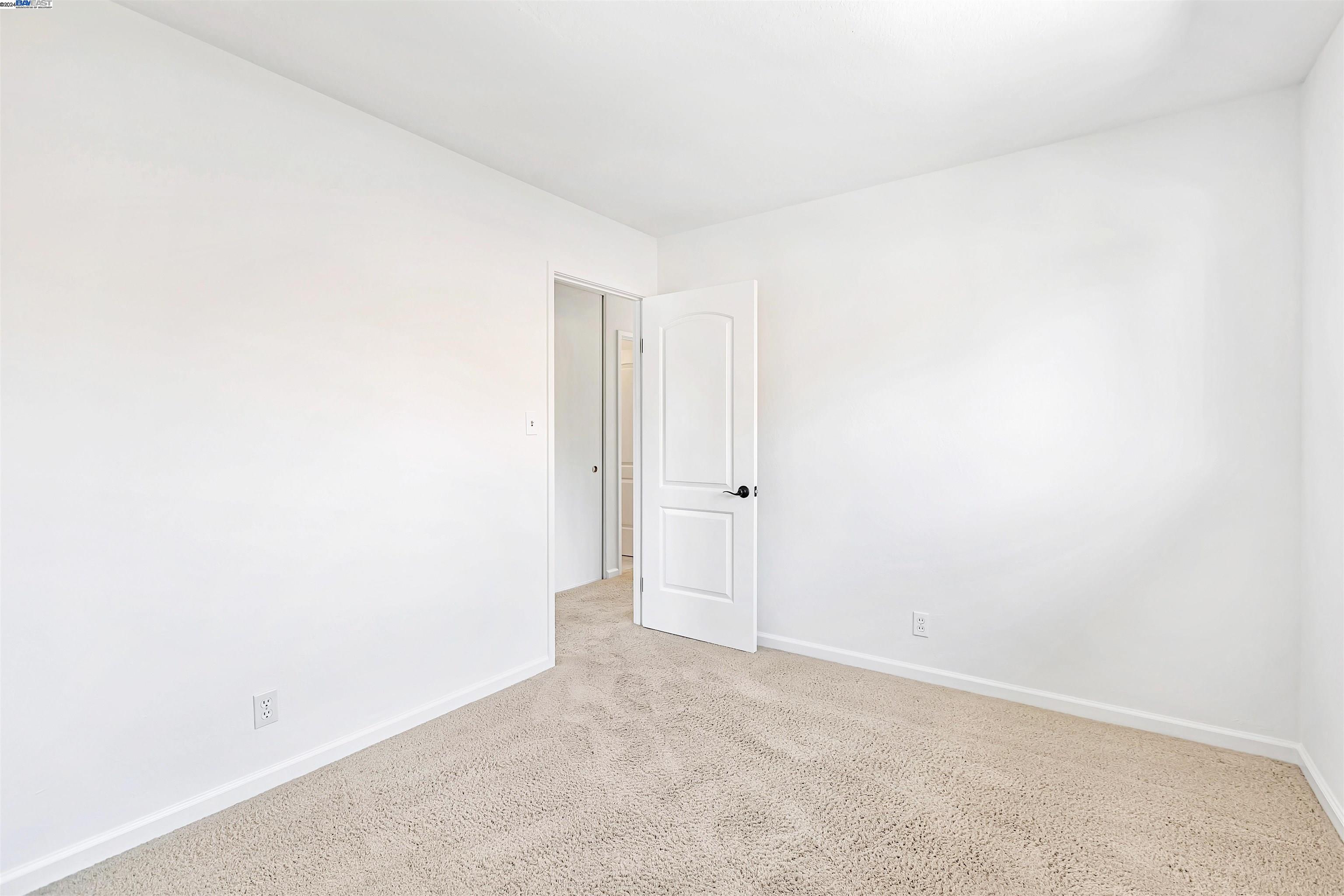423 Casa Loma Ct