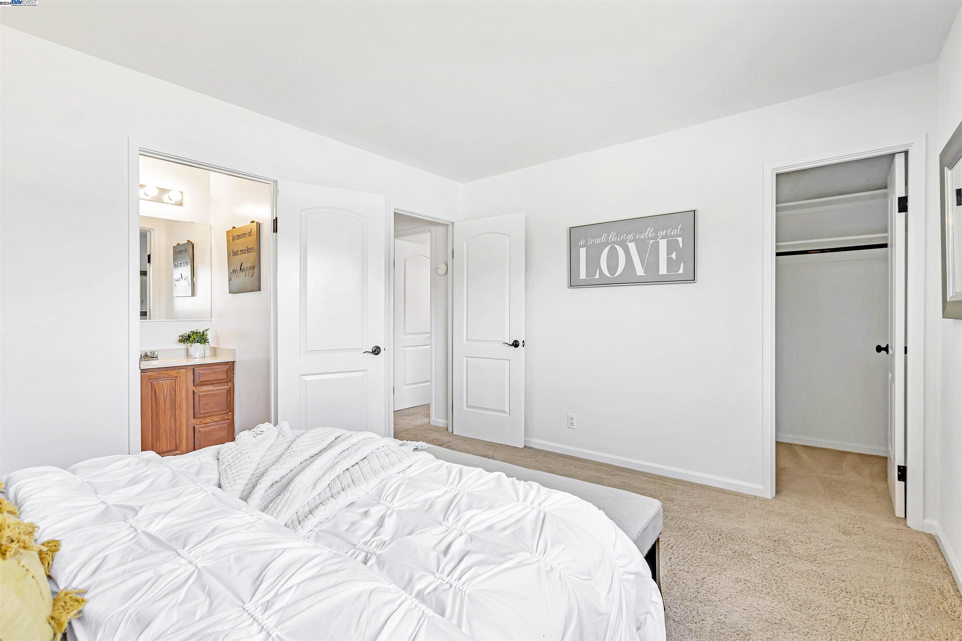 423 Casa Loma Ct