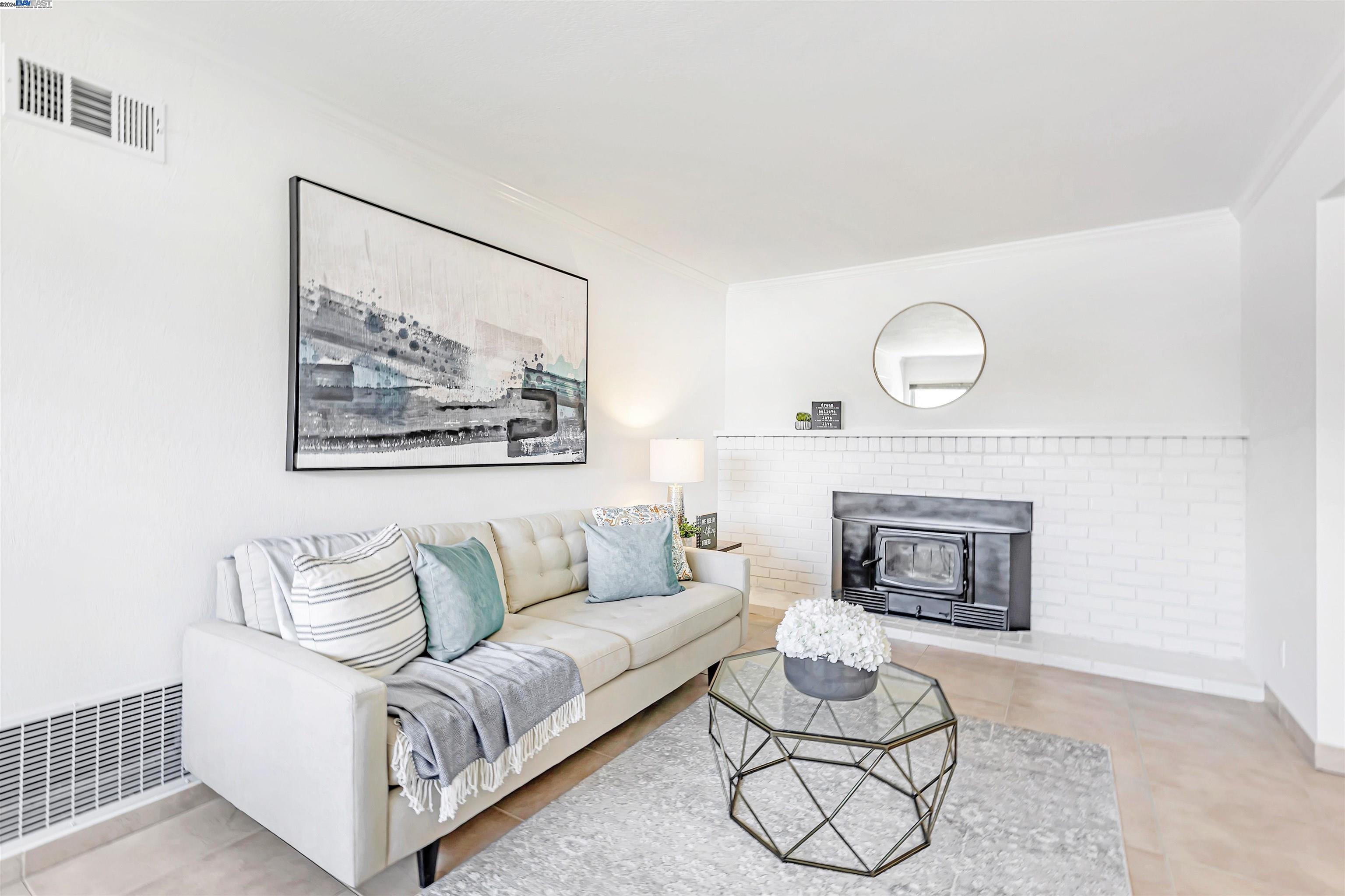 423 Casa Loma Ct
