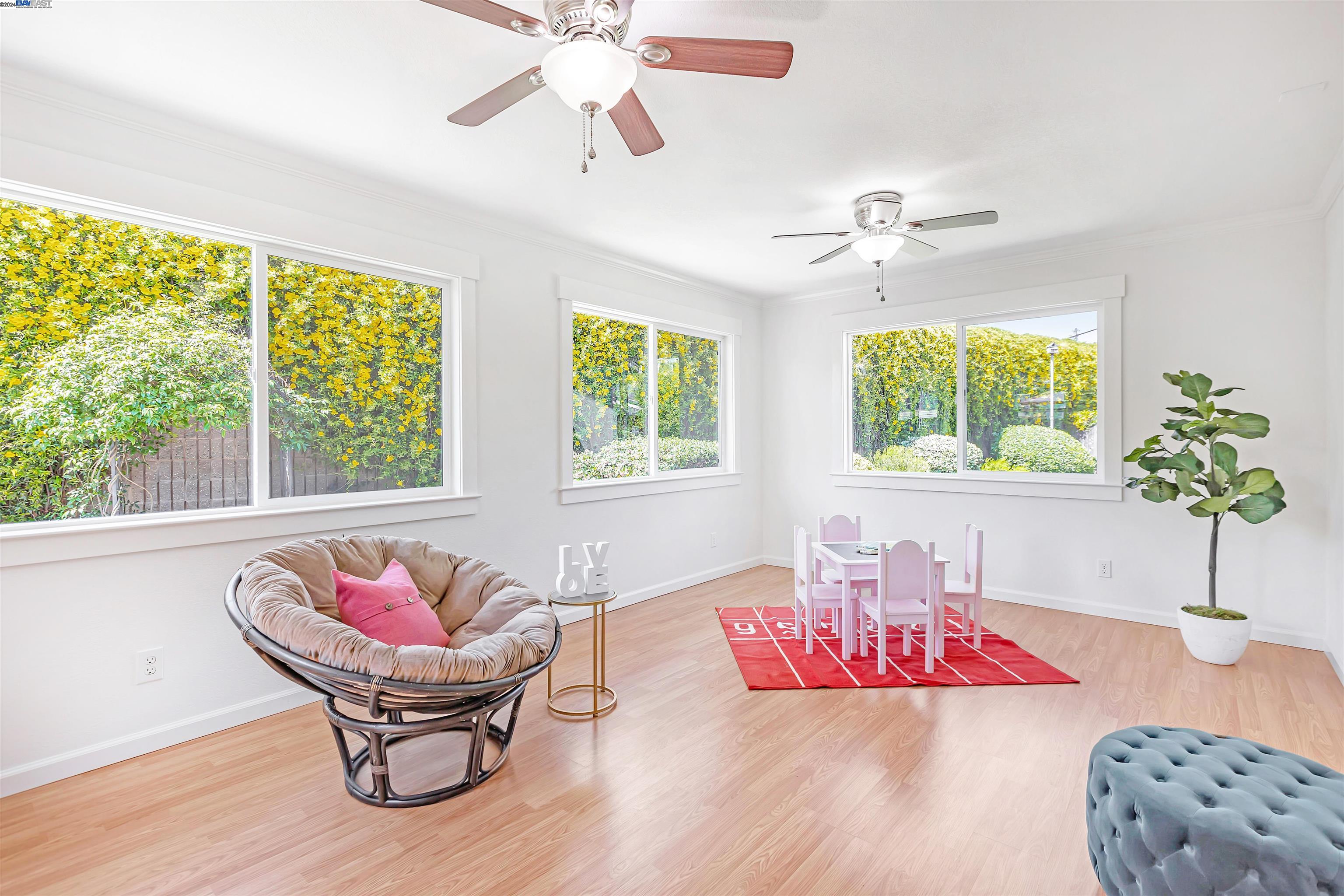 423 Casa Loma Ct
