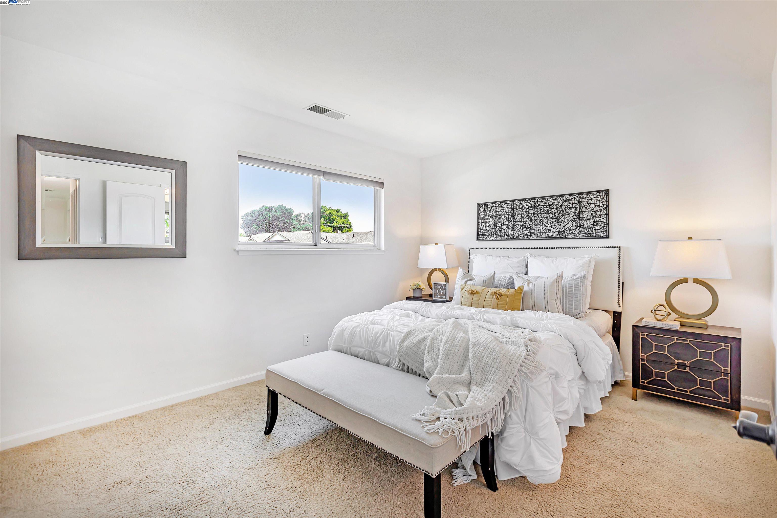 423 Casa Loma Ct