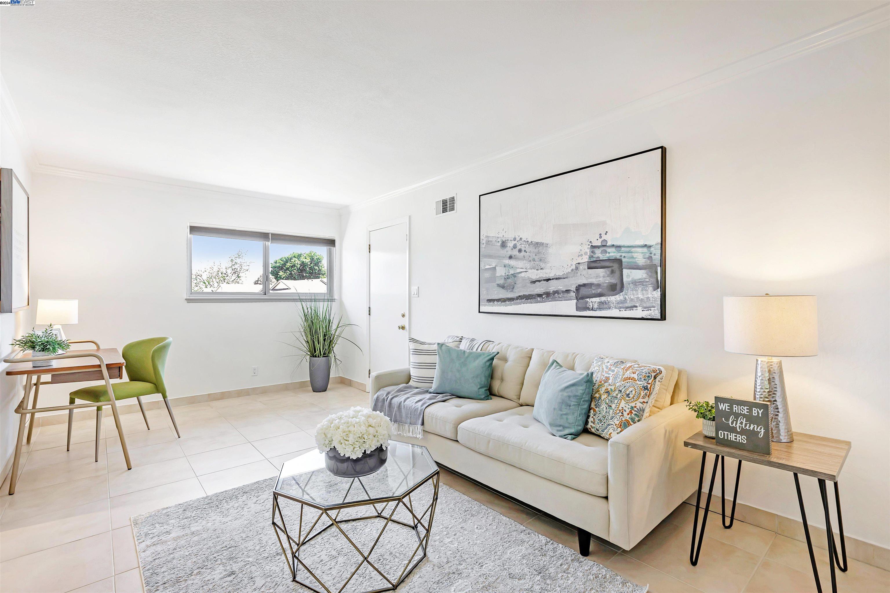 423 Casa Loma Ct