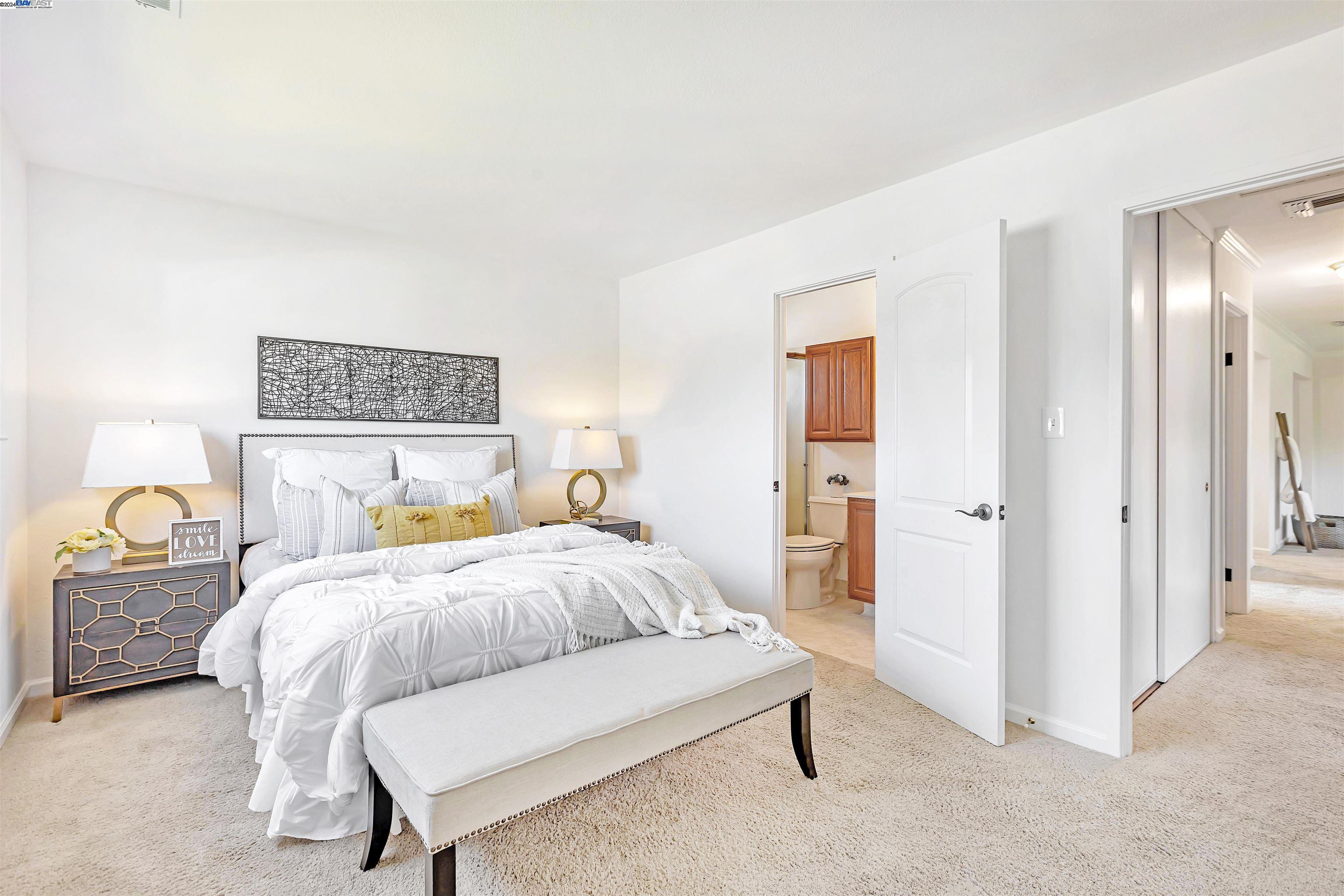423 Casa Loma Ct