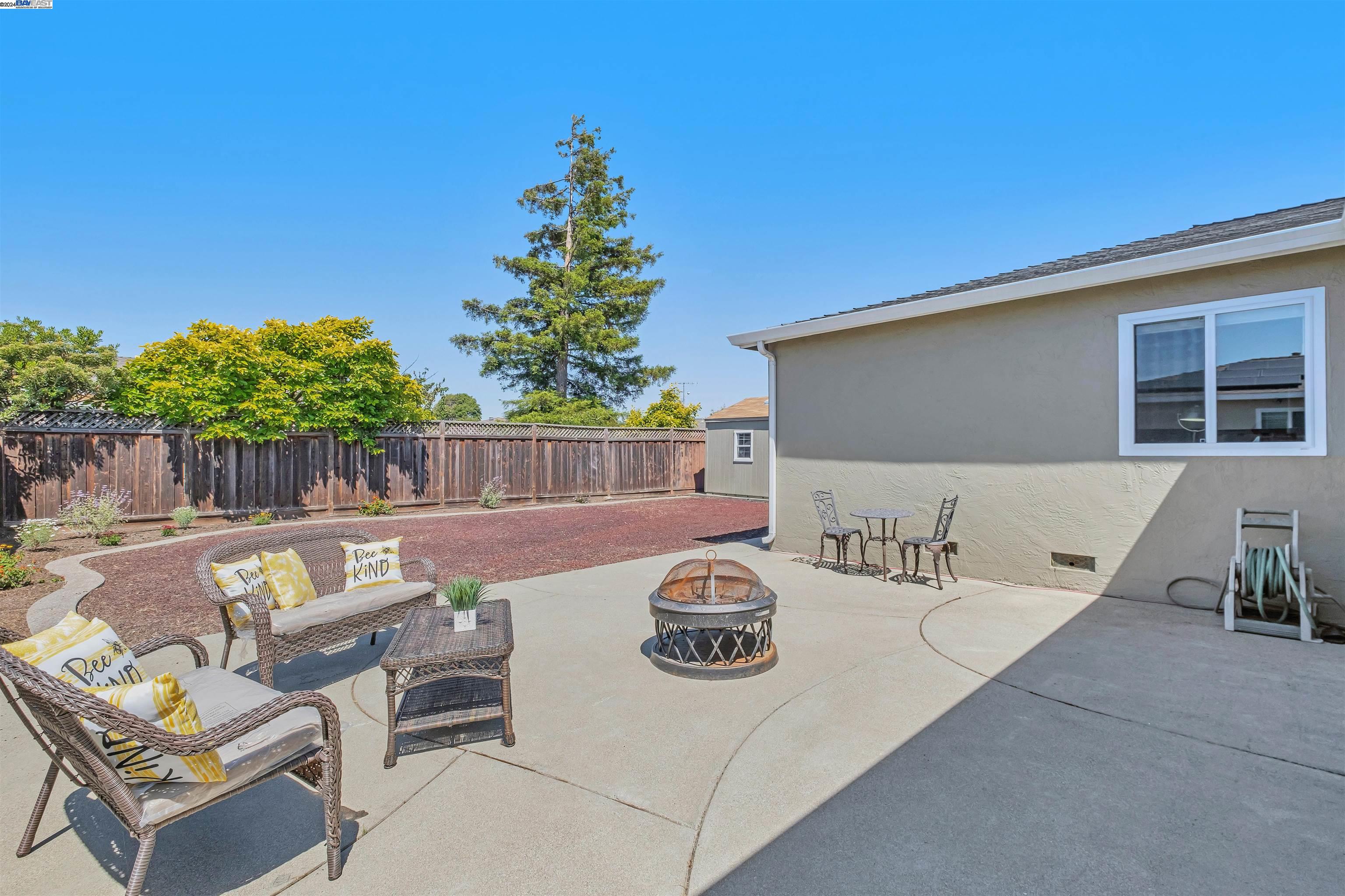 32405 Elizabeth Way