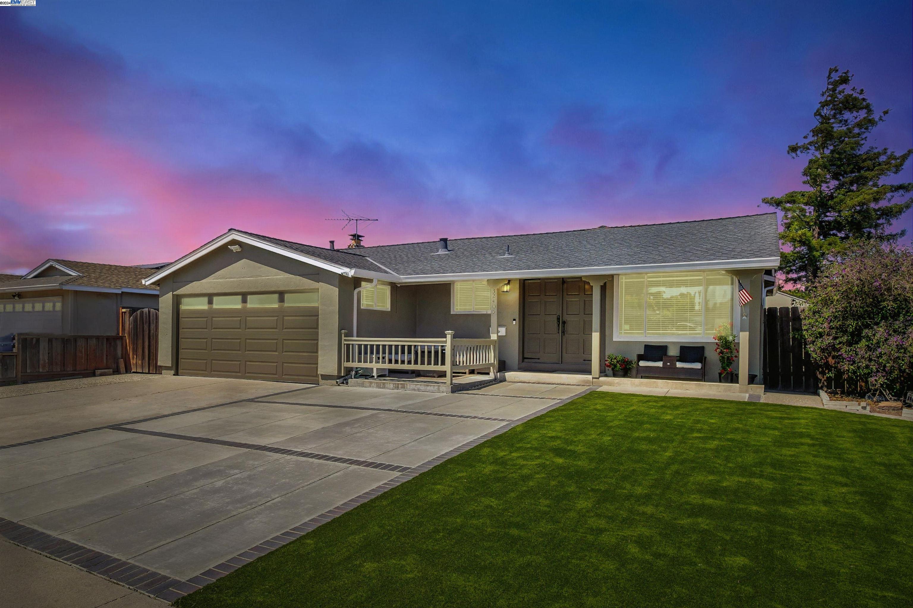 32405 Elizabeth Way