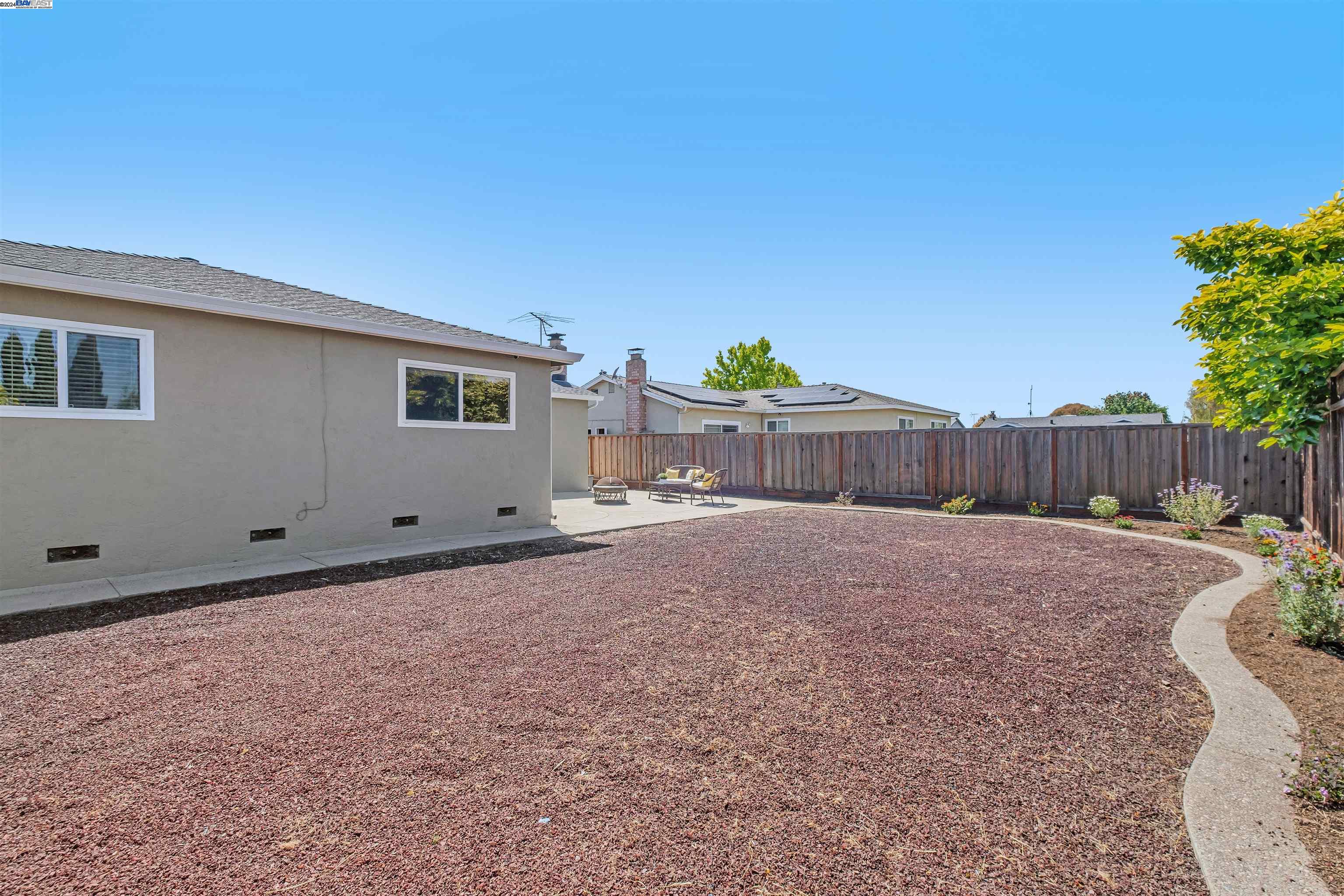32405 Elizabeth Way