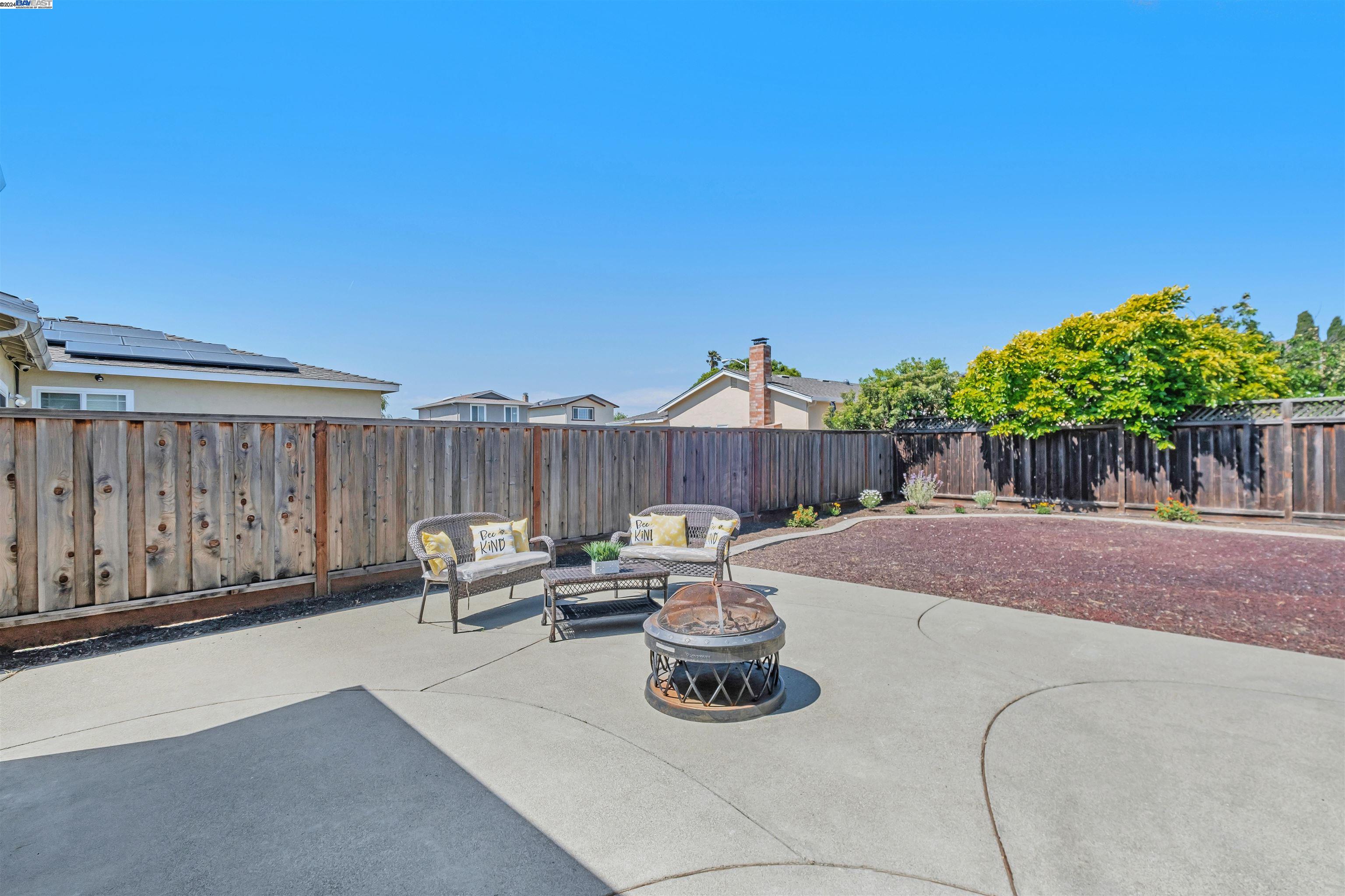 32405 Elizabeth Way