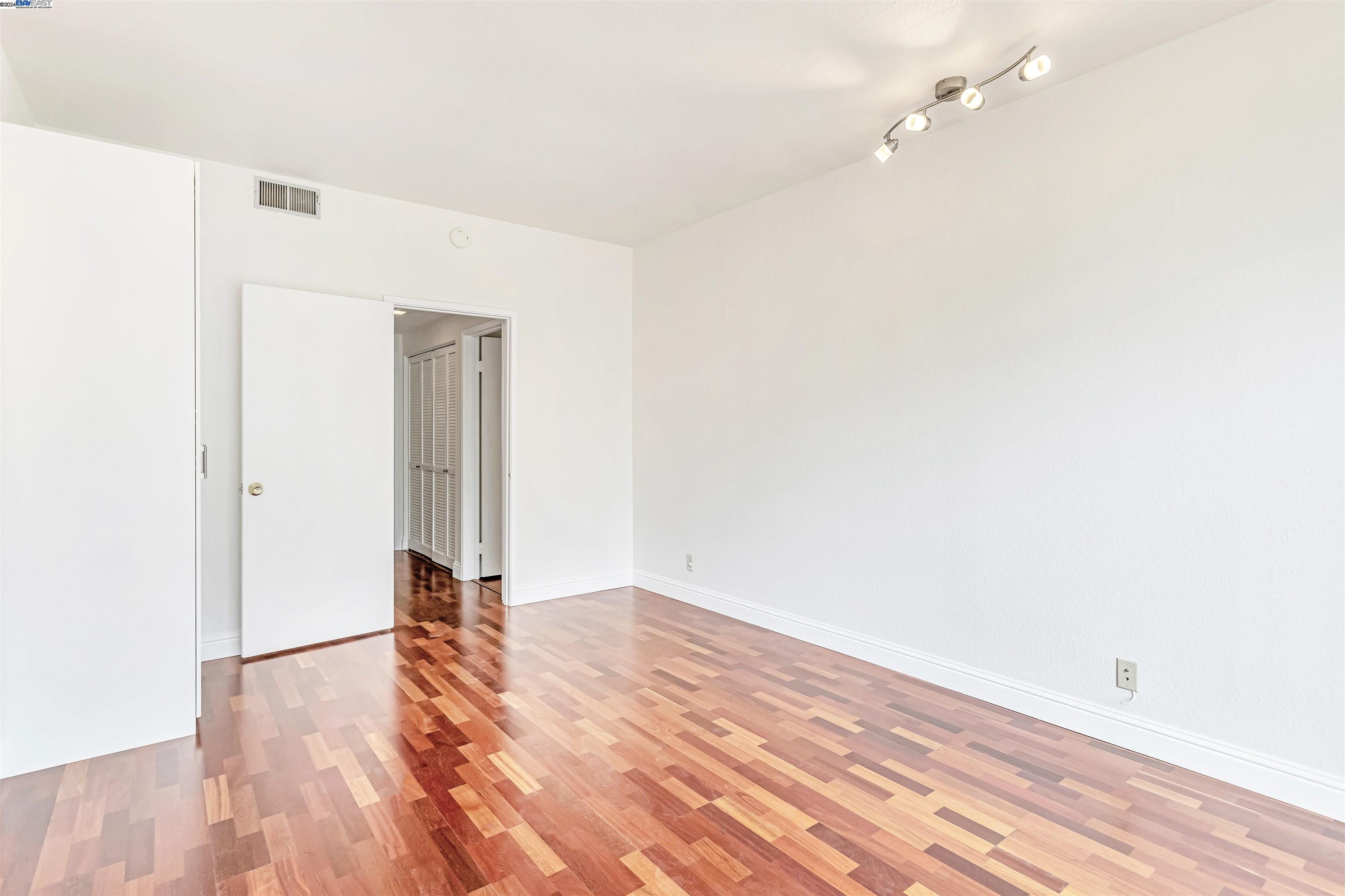 3507 Buttonwood Ter # 104